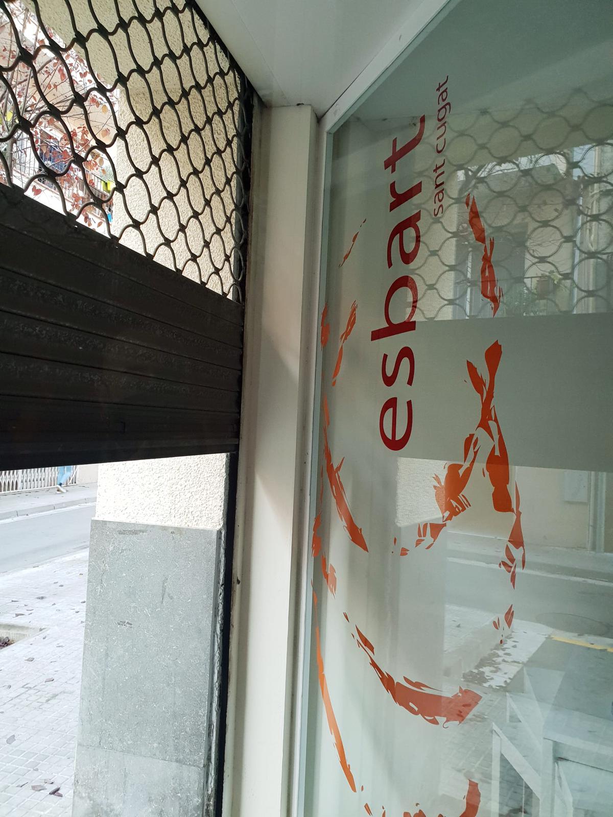 Entrada del local de l'Esbart Sant Cugat. FOTO: Cedida