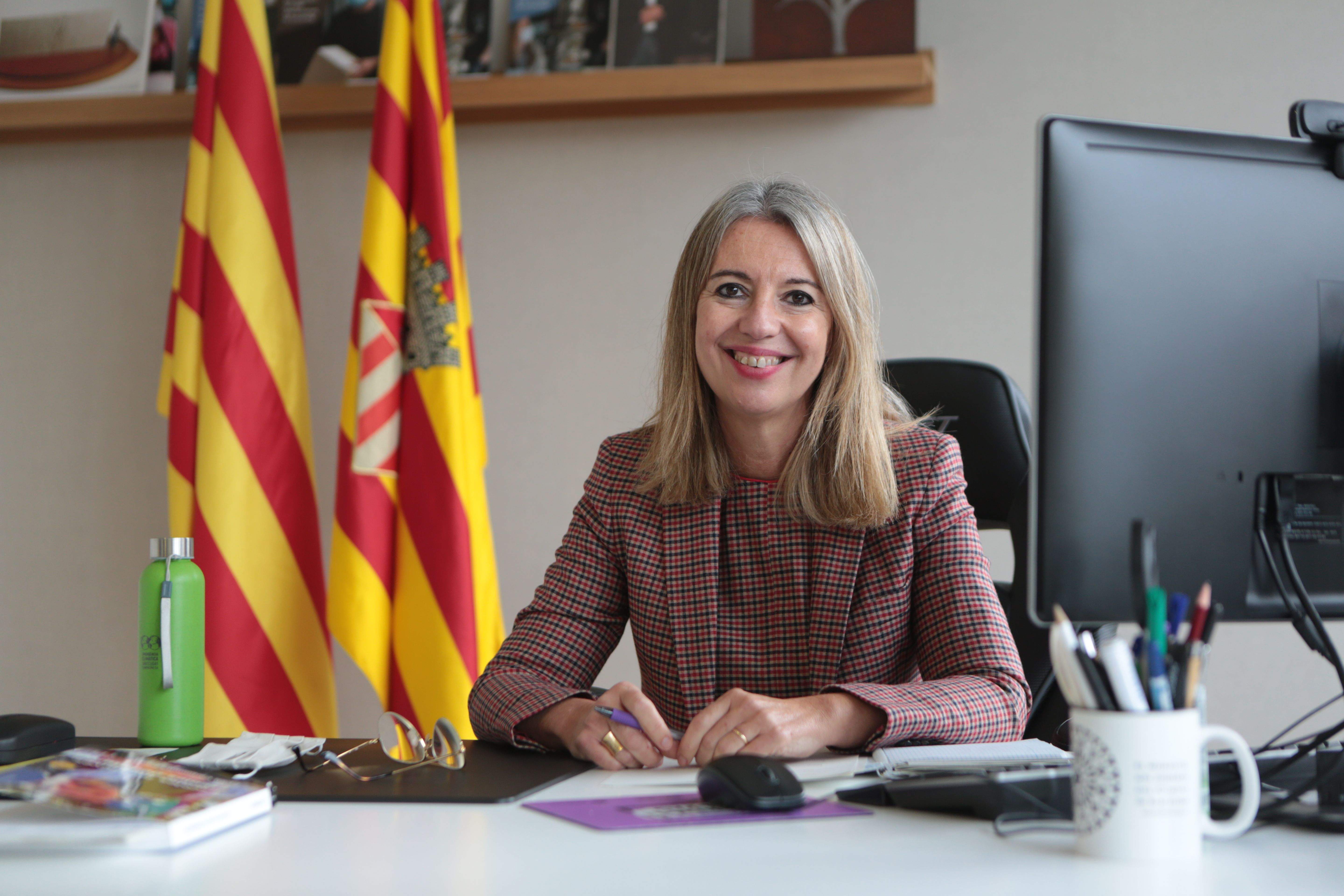 Ingla al seu despatx a l'ajuntament FOTO: Artur Ribera 