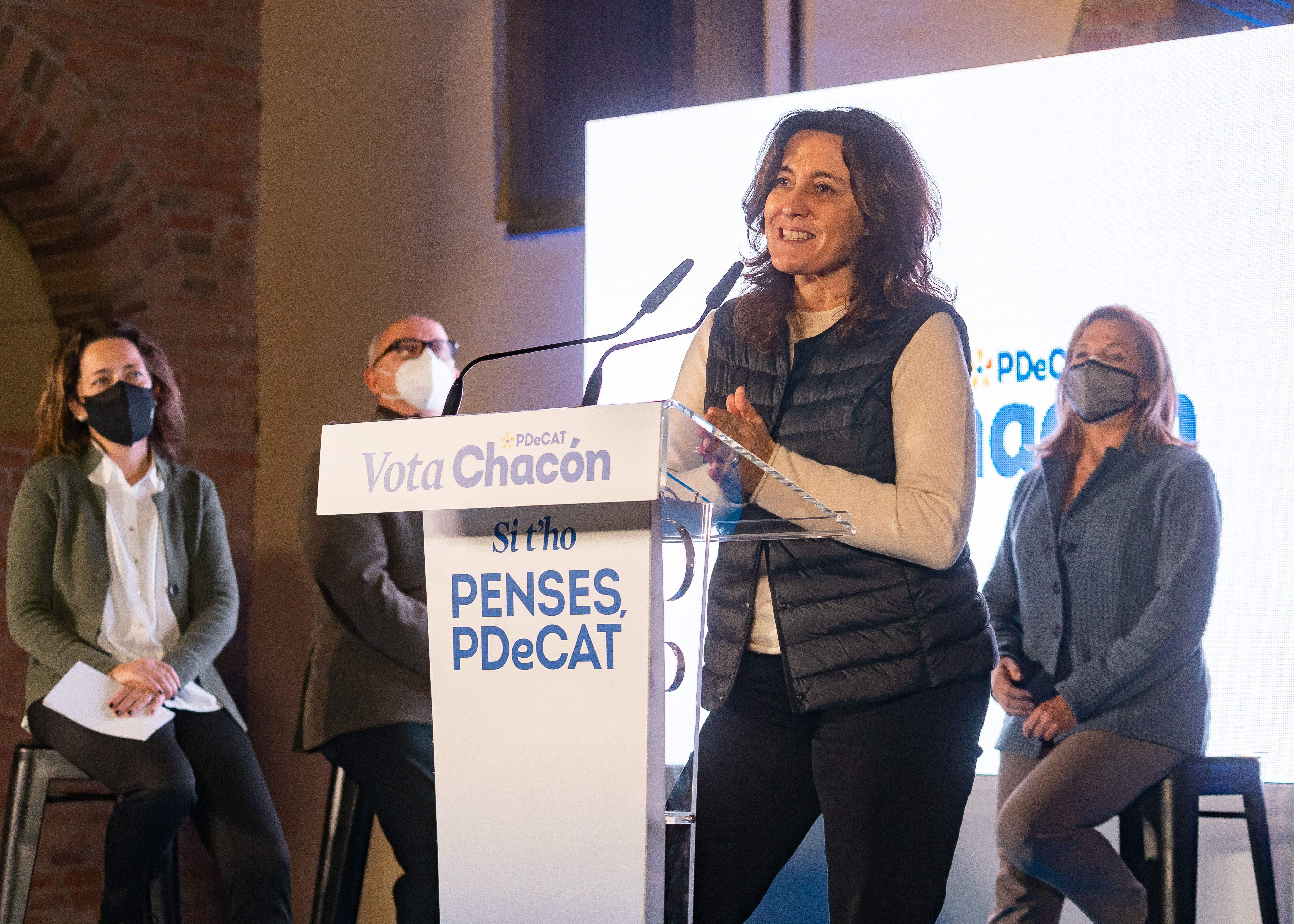 Mercè Conesa en la campanya del PDeCAT a Sant Cugat. FOTO: Mariana Castel