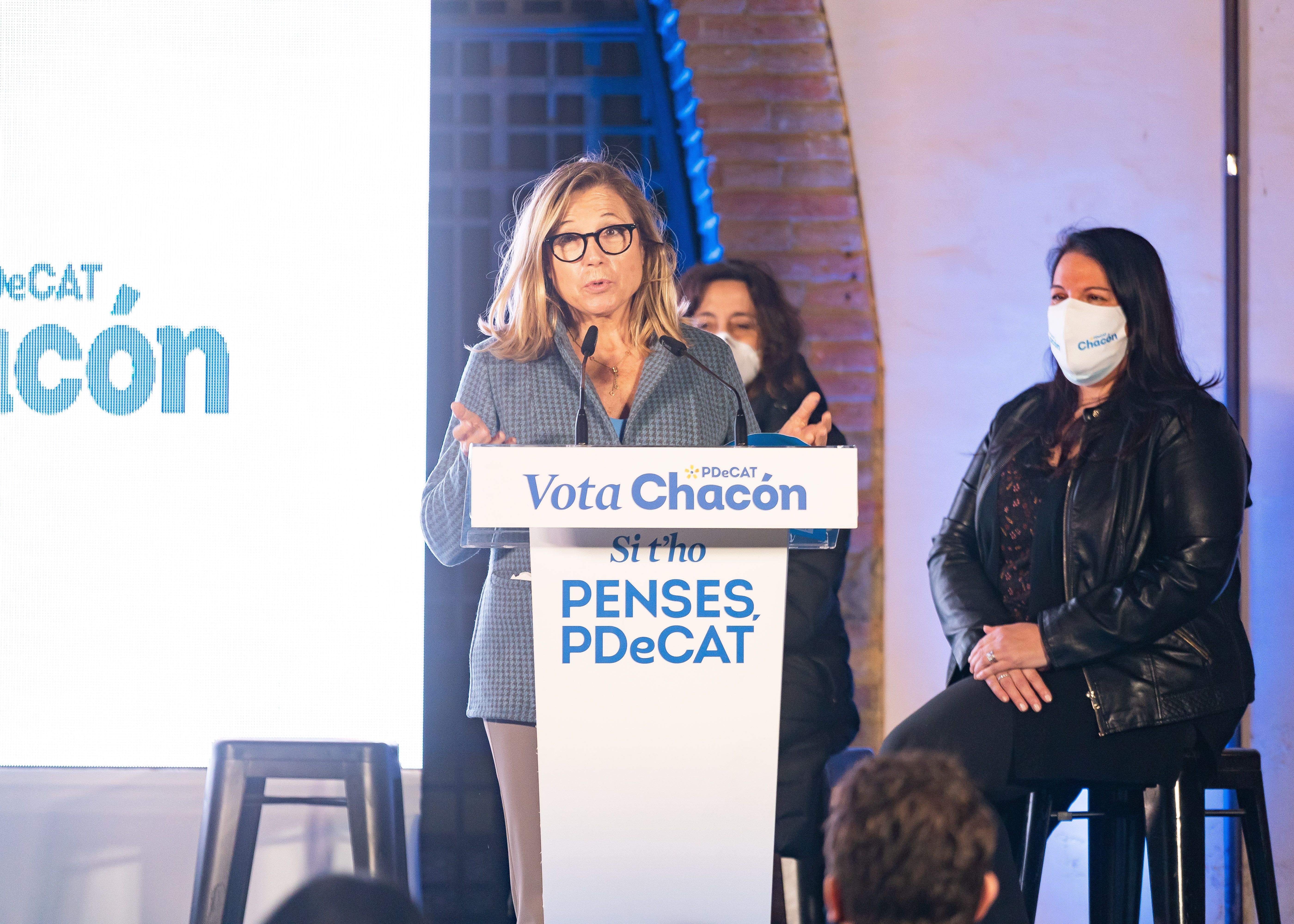 Joana Ortega en la campanya del PDeCAT a Sant Cugat. FOTO: Mariana Castel