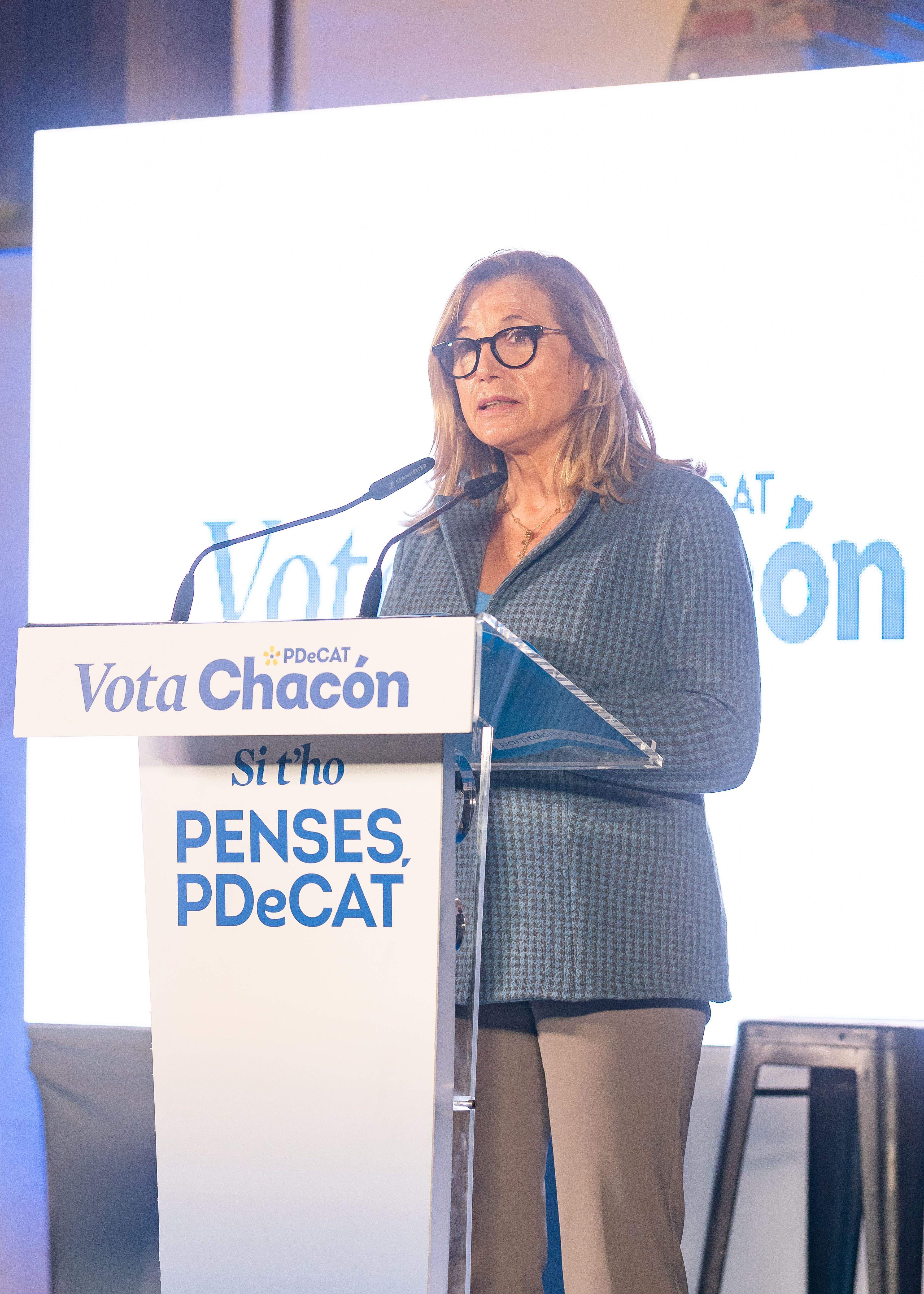 Joana Ortega en la campanya del PDeCAT a Sant Cugat. FOTO: Mariana Castel