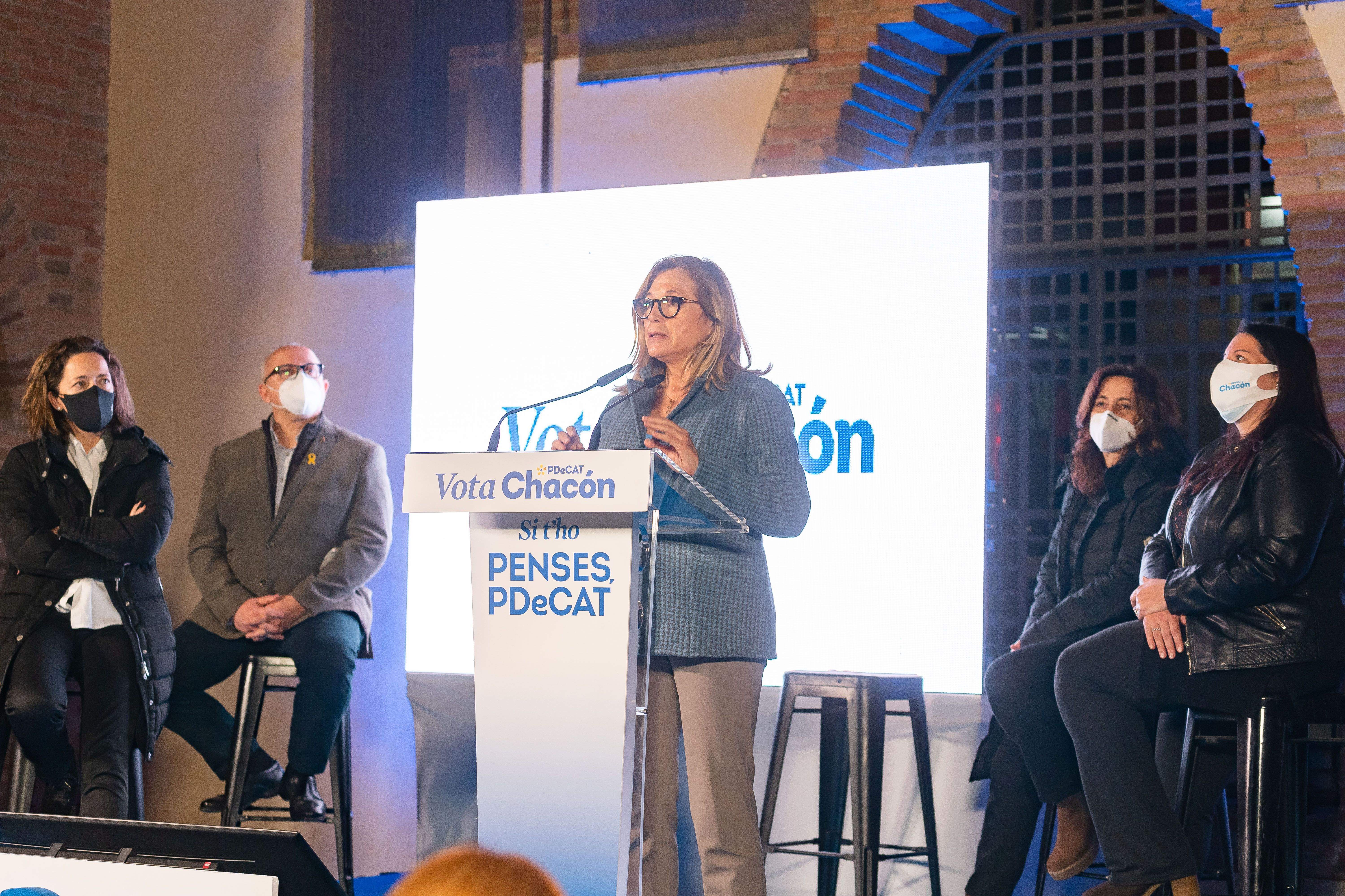 Joana Ortega en la campanya del PDeCAT a Sant Cugat. FOTO: Mariana Castel