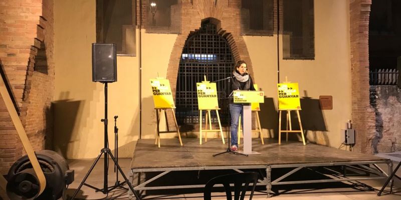 Núria Gibert en l'acte de la CUP a Sant Cugat. FOTO: Ferran Mitjà