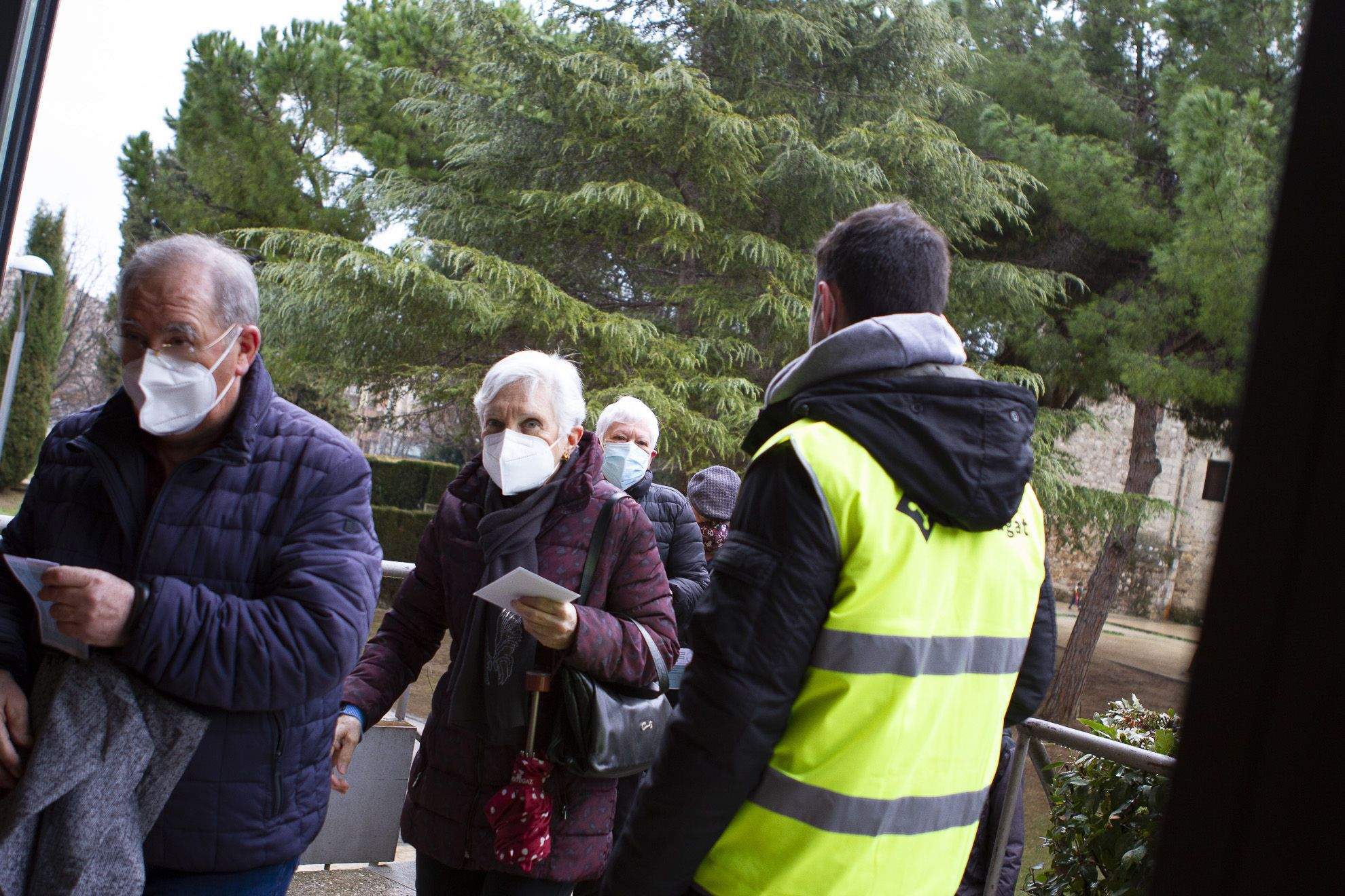 Eleccions al Parlament de Catalunya a la Casa de Cultura. FOTO: Estefania Bedmar