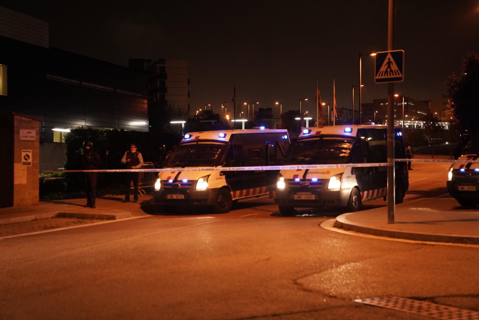 Manifestació contra "la brutalitat policial" a Sant Cugat. FOTO: Mariana Castel
