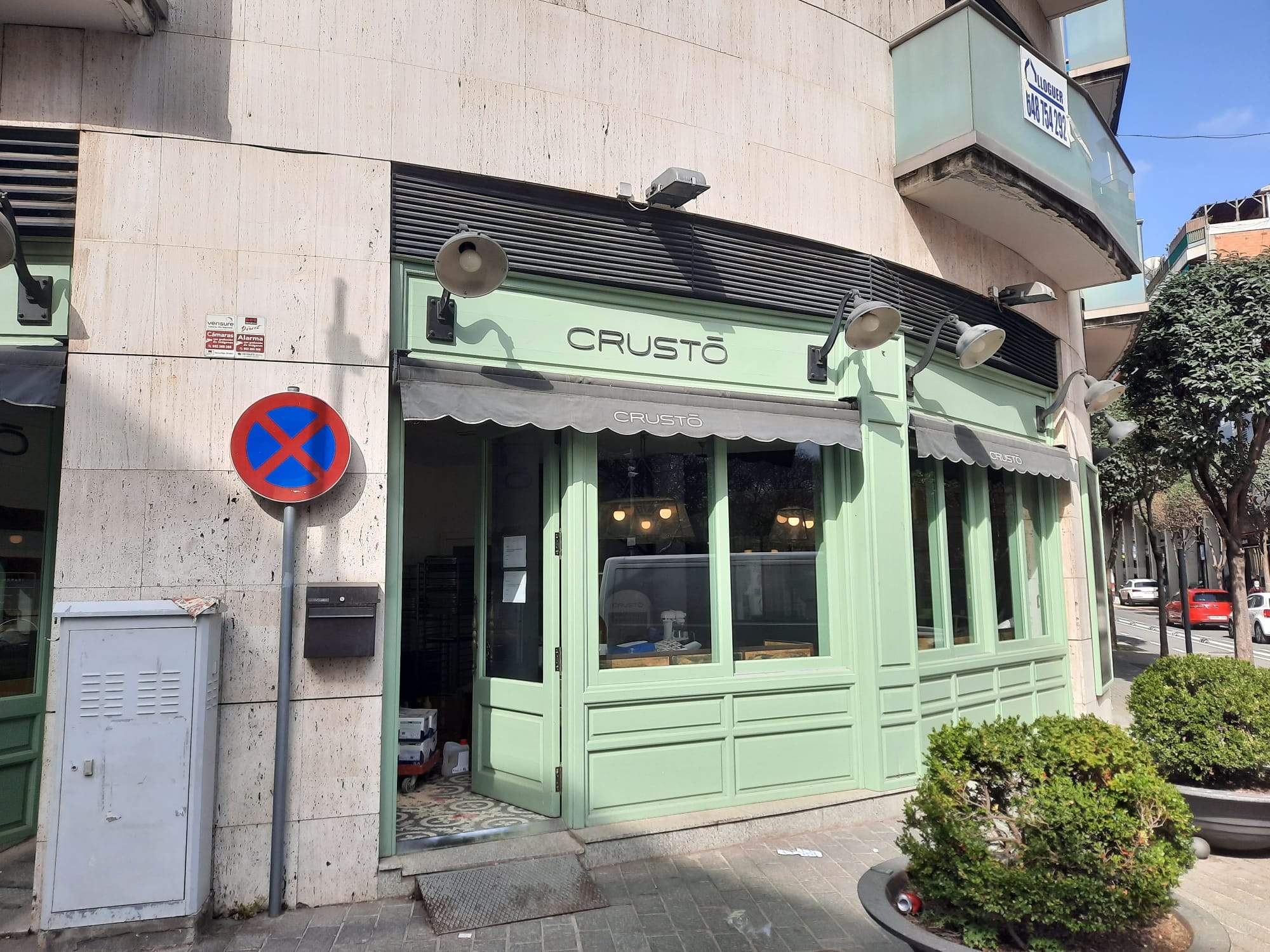 Crustó tanca la botiga que tenia a Sant Cugat. FOTO: TOT Sant Cugat