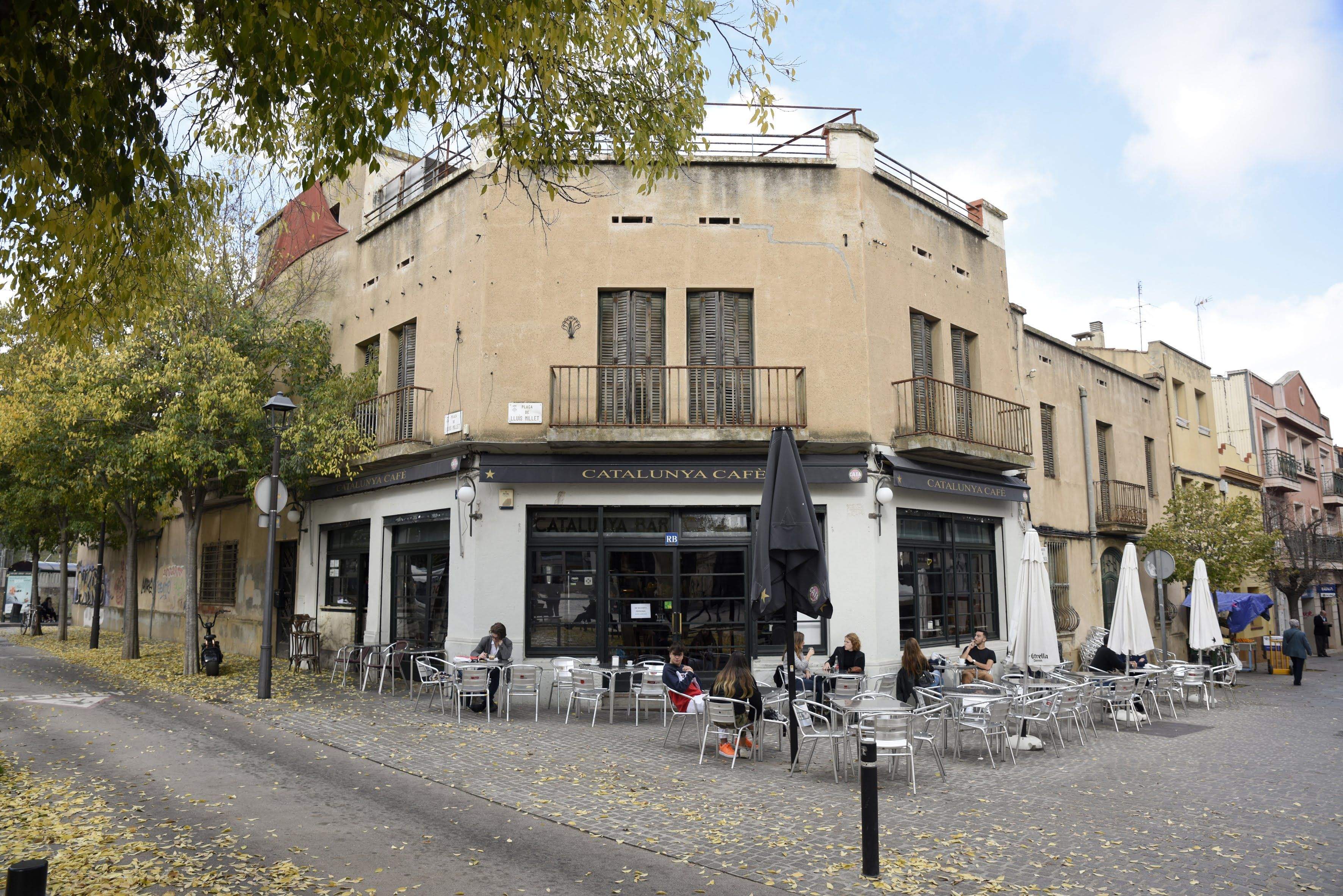 L'edifici del Bar Catalunya, quan encara estava obert FOTO: Arxiu