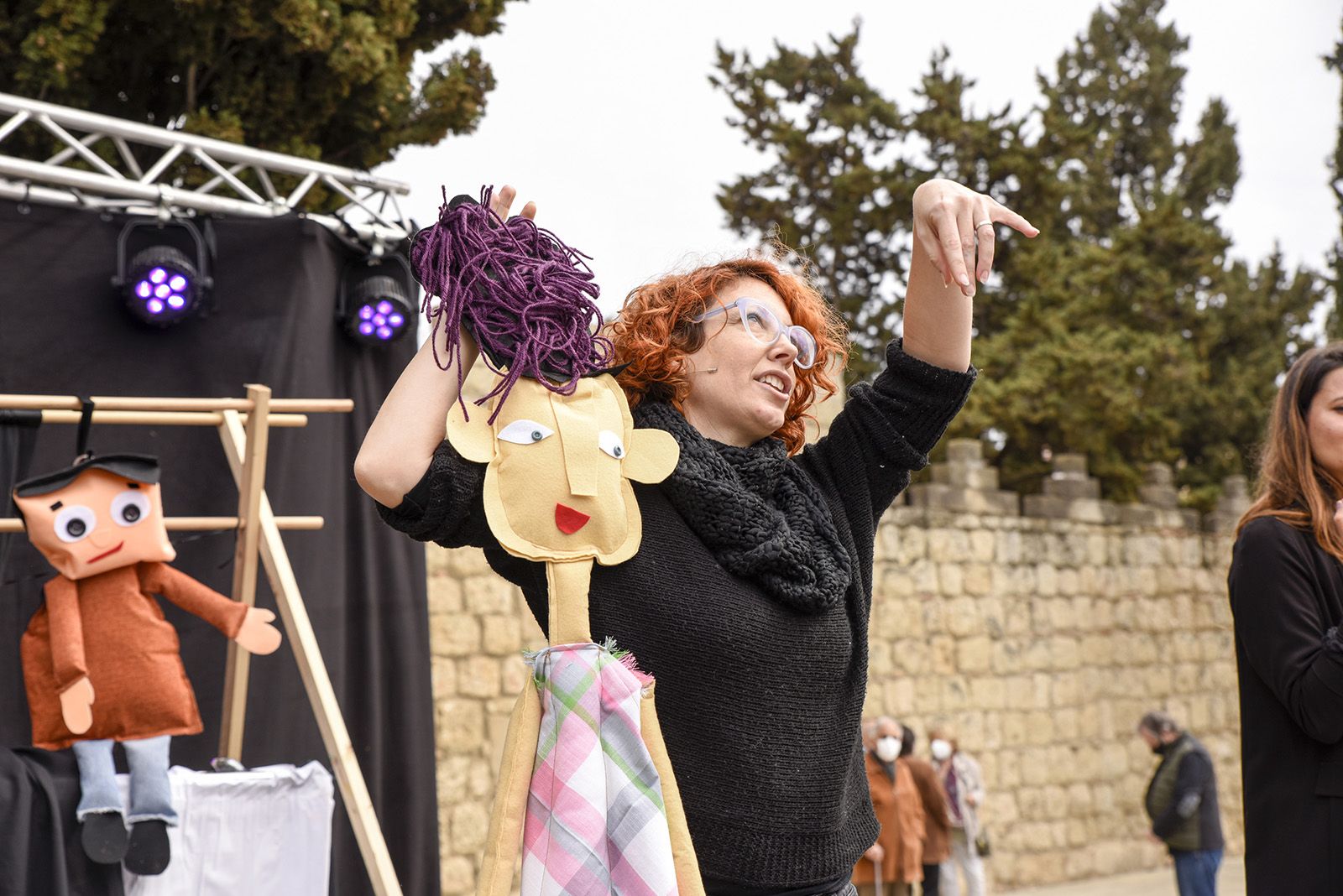 Sessió de contacontes "sóc com sóc, capses de colors". Foto: Bernat Millet.