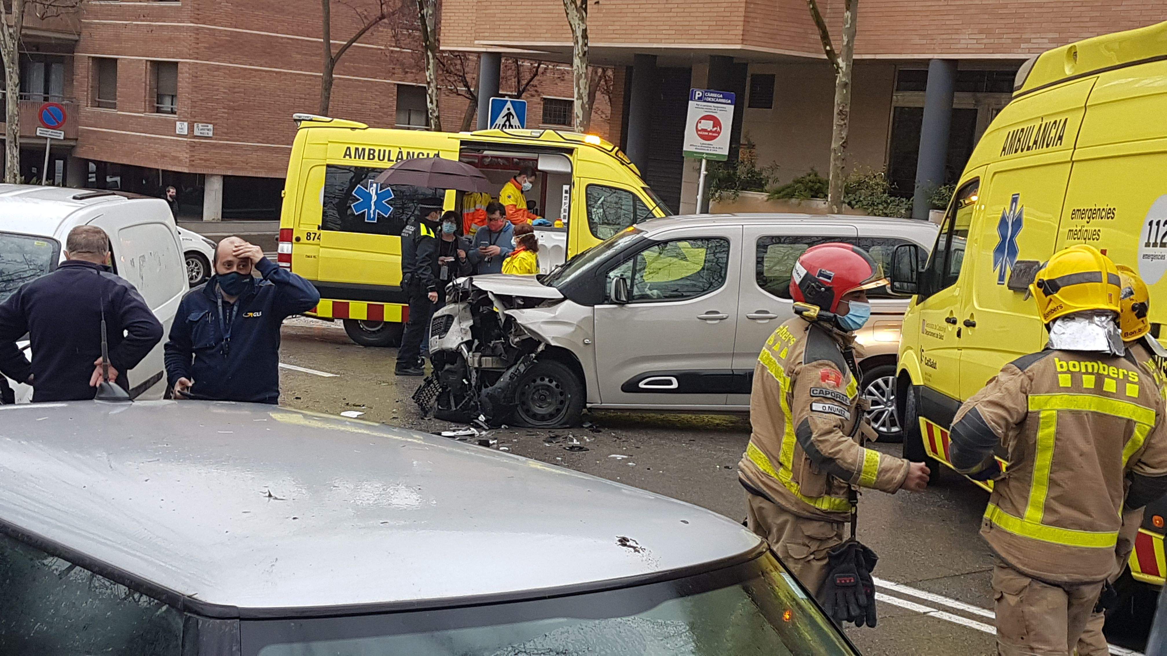 L'accident al carrer de Manel Farrés FOTO: Cedida