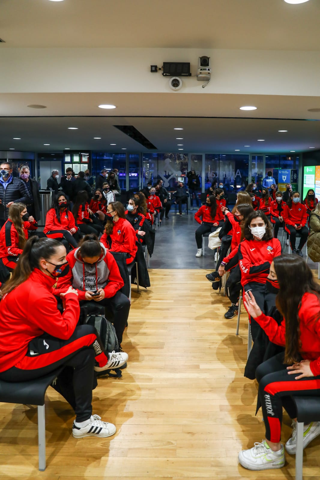 Commemoració dels 50 anys del primer equip femení del Sant Cugat FC. FOTO: Ajuntament