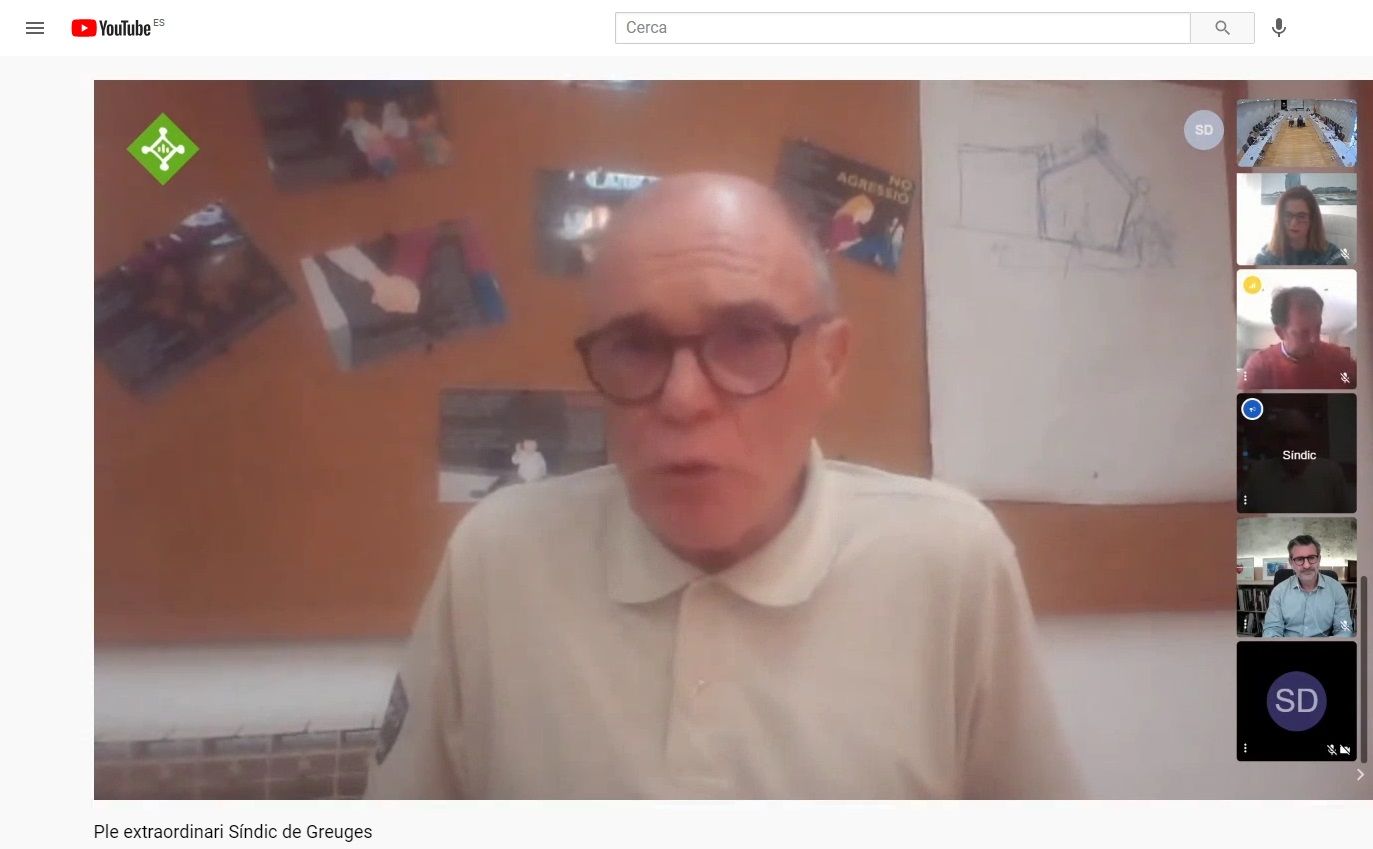 El síndic de greuges Ramon Palacio, durant la seva intervenció al  Ple extraordinari. FOTO: Ajuntament