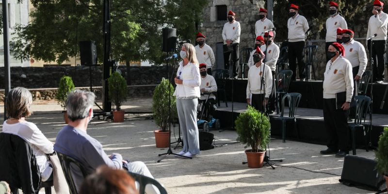 Parlament de l'alcaldessa, Mireia Ingla, en les Caramelles de Pasqua. FOTO: Lali Puig