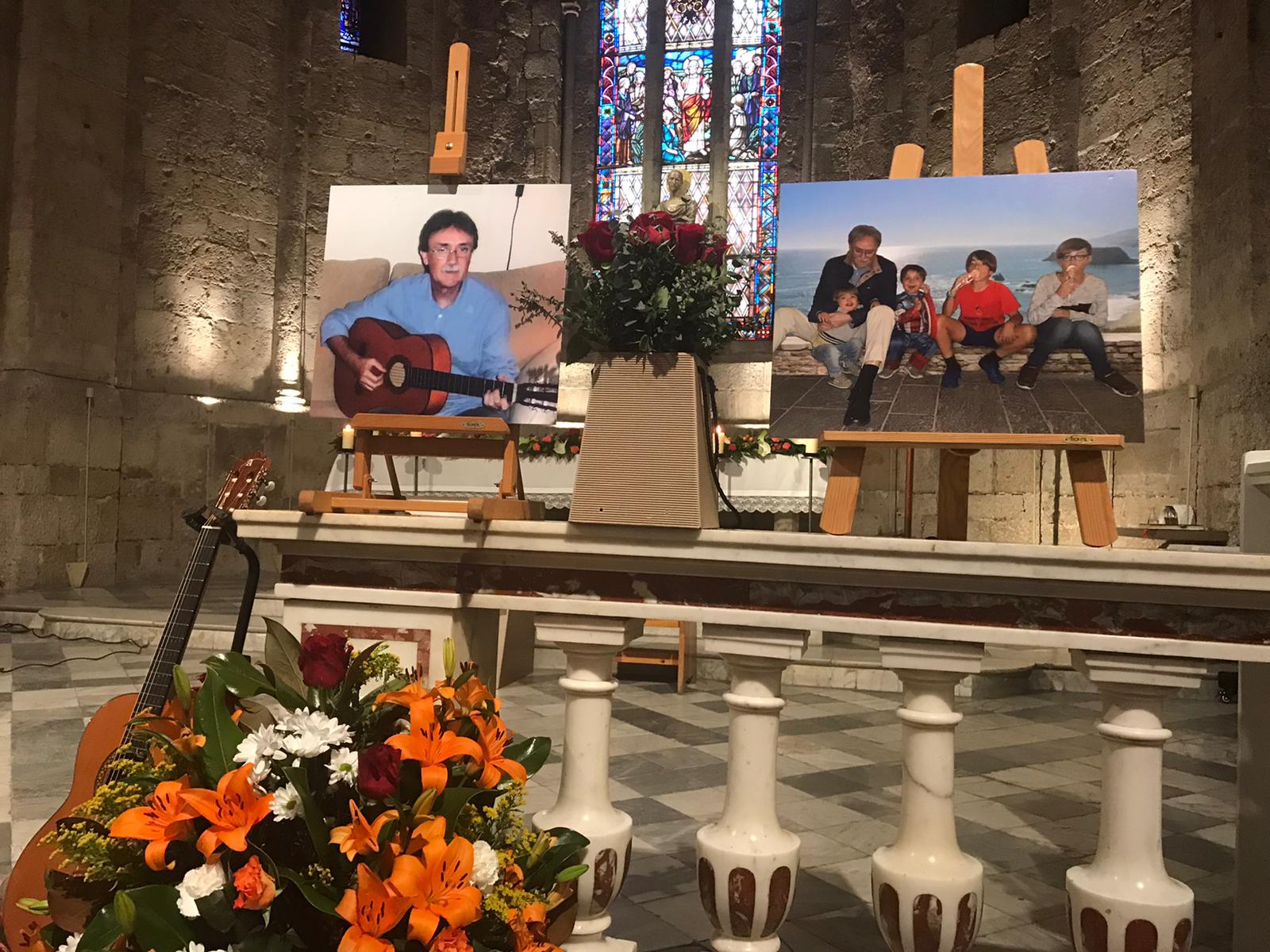 Fotografies de Joan Sitges en la missa d'homenatge a la seva figura. FOTO: Ferran Mitjà