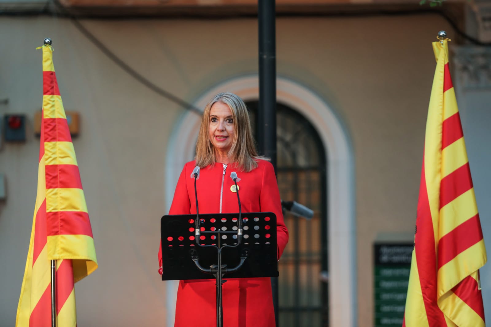 L'alcaldessa, Mireia Ingla, en l'acte d'homenatge a la II República i a la figura de l'alcalde Roc Codó. FOTO: Lali Puig