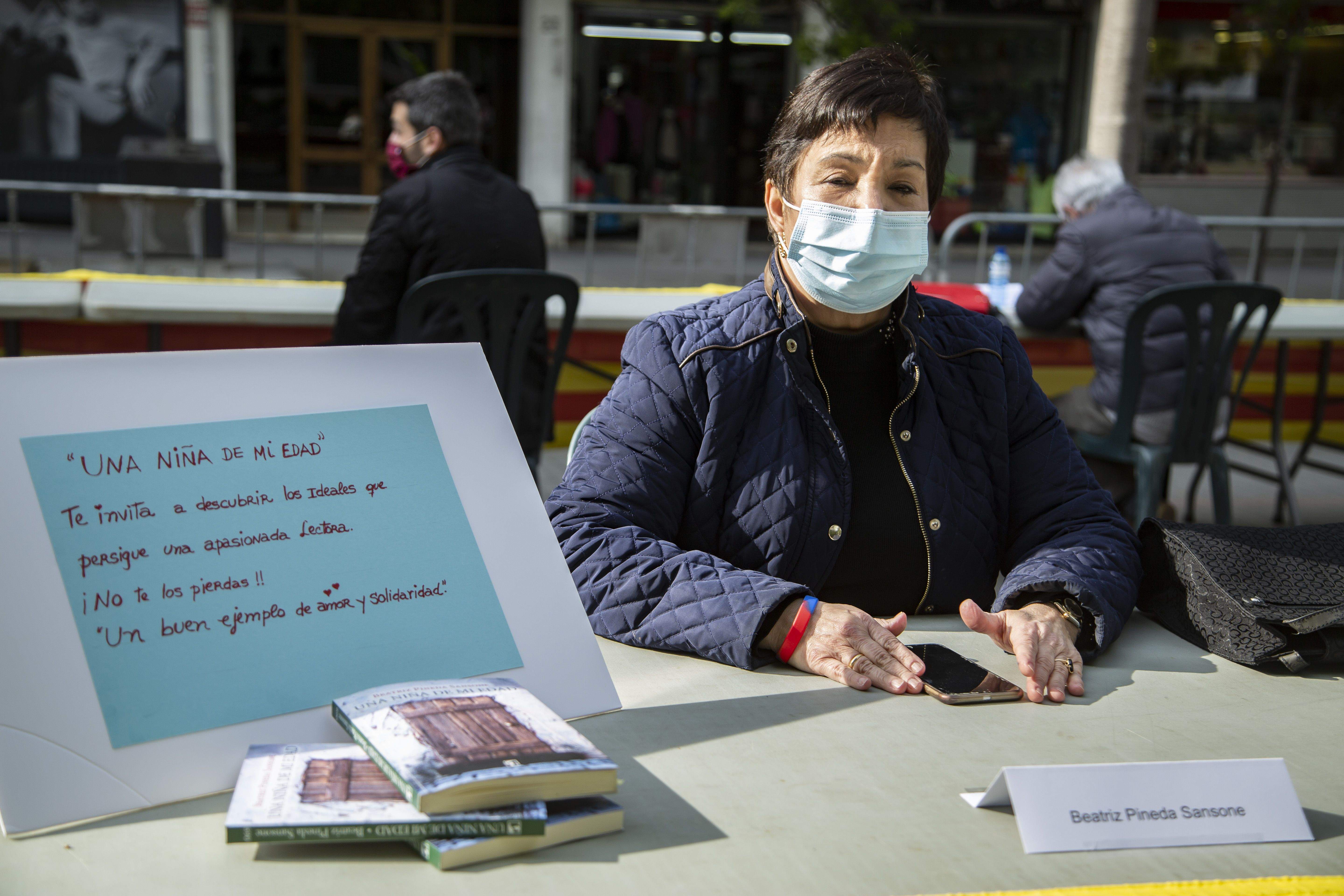 El TOT Sant Cugat ha organitzat la 8a Taula d'Escriptors. FOTO: Àngel Bravo