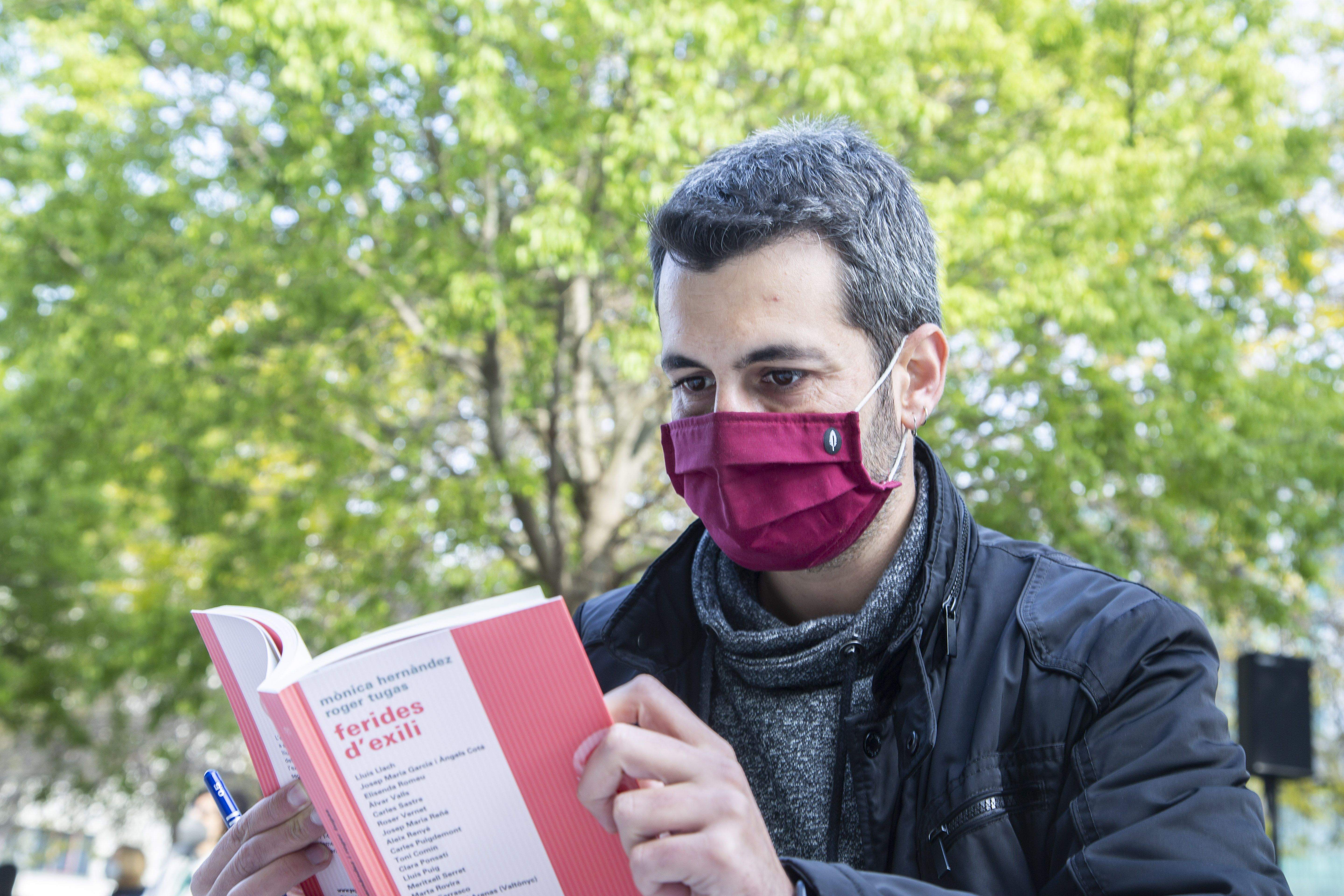 A la Taula d'Escriptors d'enguany han participat més de seixanta autors locals. FOTO: Àngel Bravo