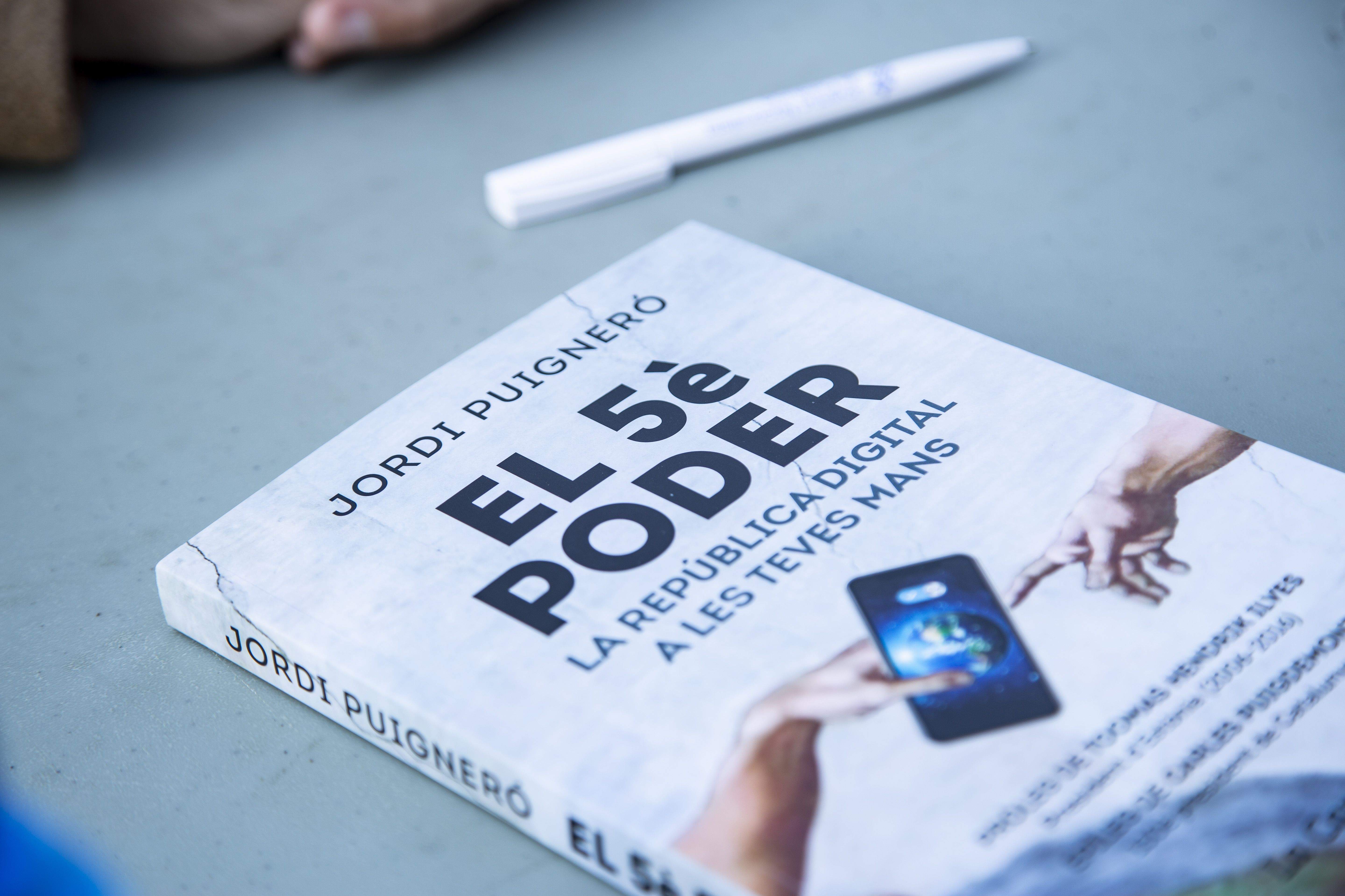 L'edició d'enguany de la Taula d'Escriptors ha estat la més nombrosa d'ençà de la seva creació. FOTO: Àngel Bravo