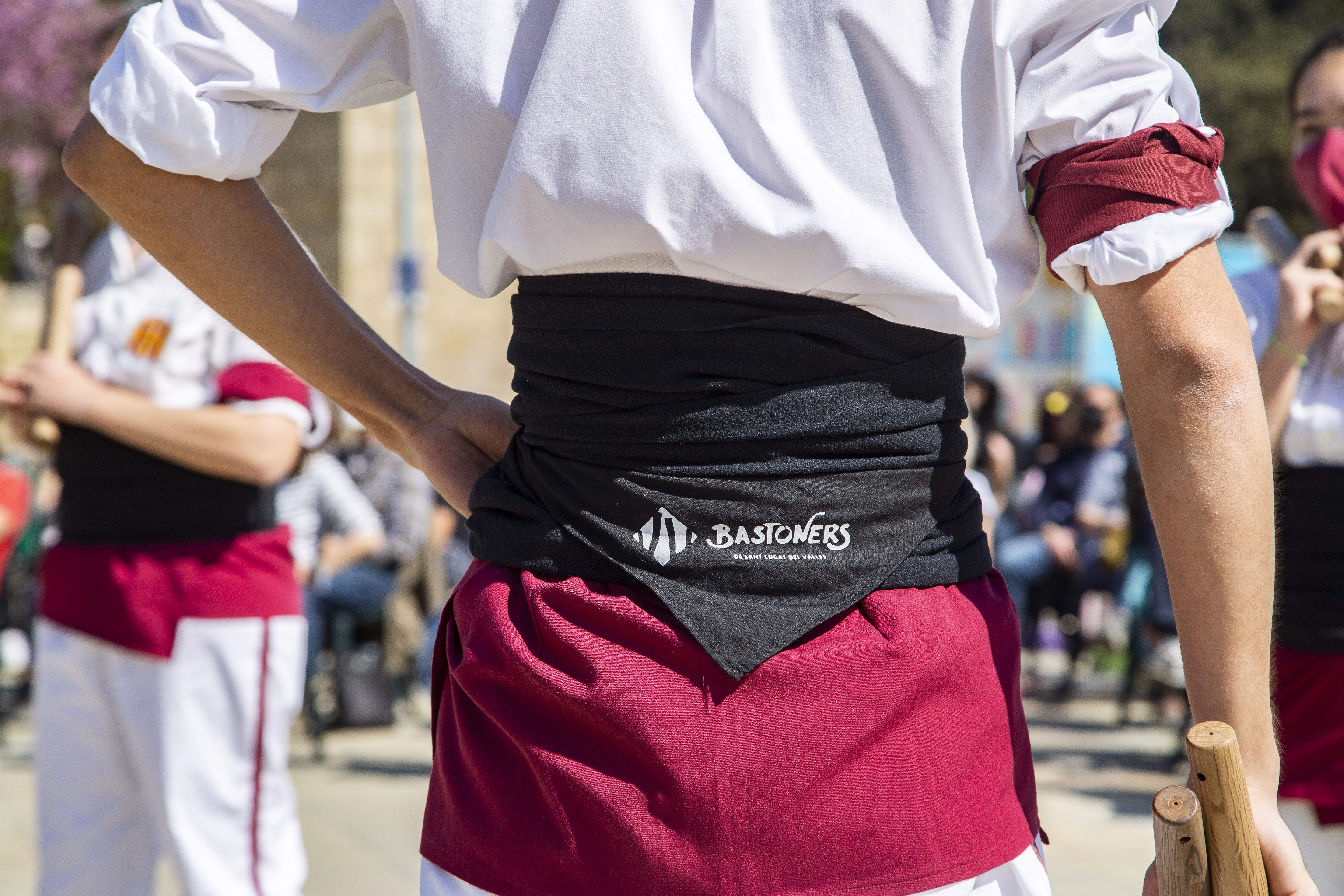 La cultura popular surt al carrer per Sant Jordi. FOTO: Àngel Bravo