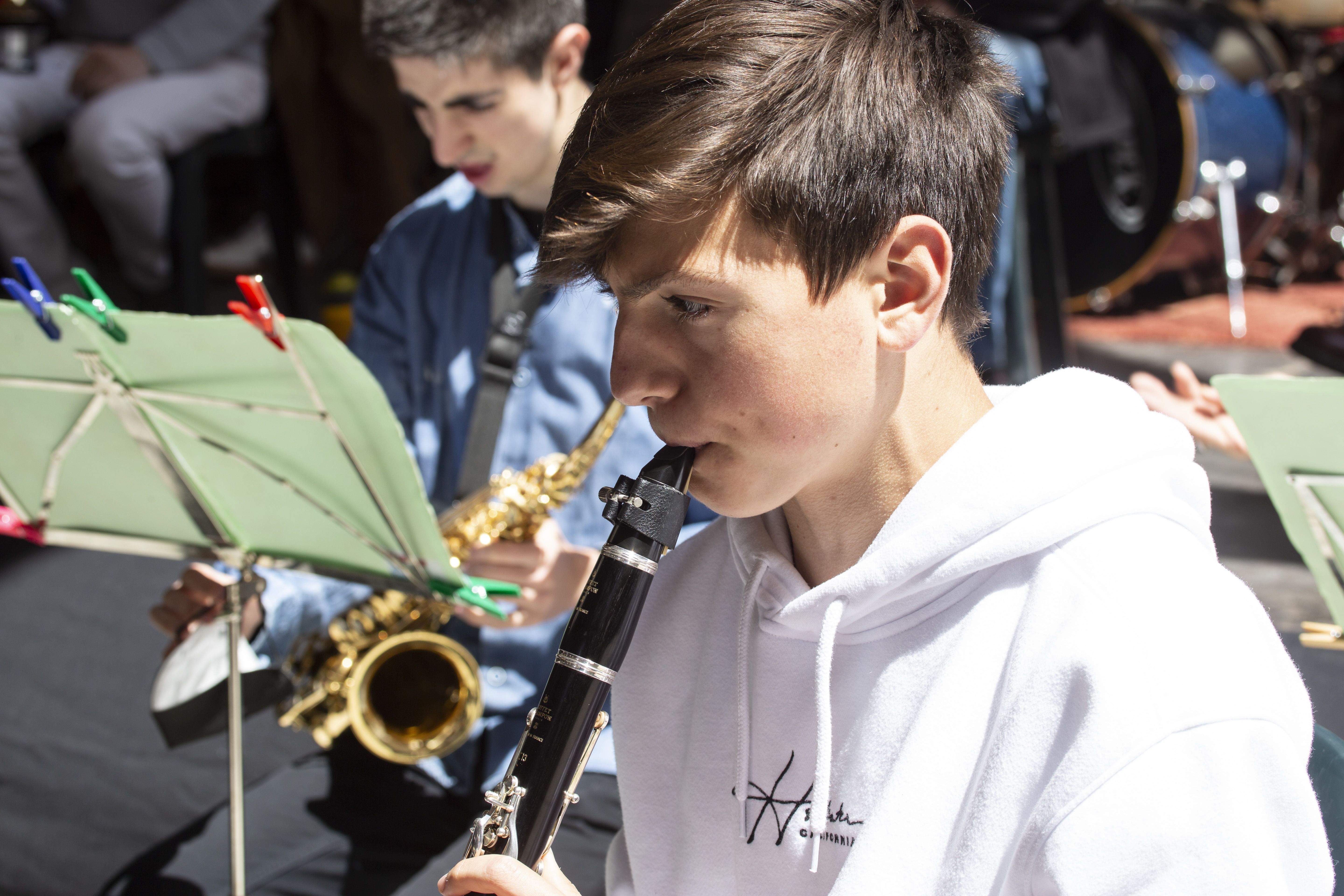 Concert de Sant Jordi amb swing de l'Orquestra Moderna Fusió. FOTO: Àngel Bravo