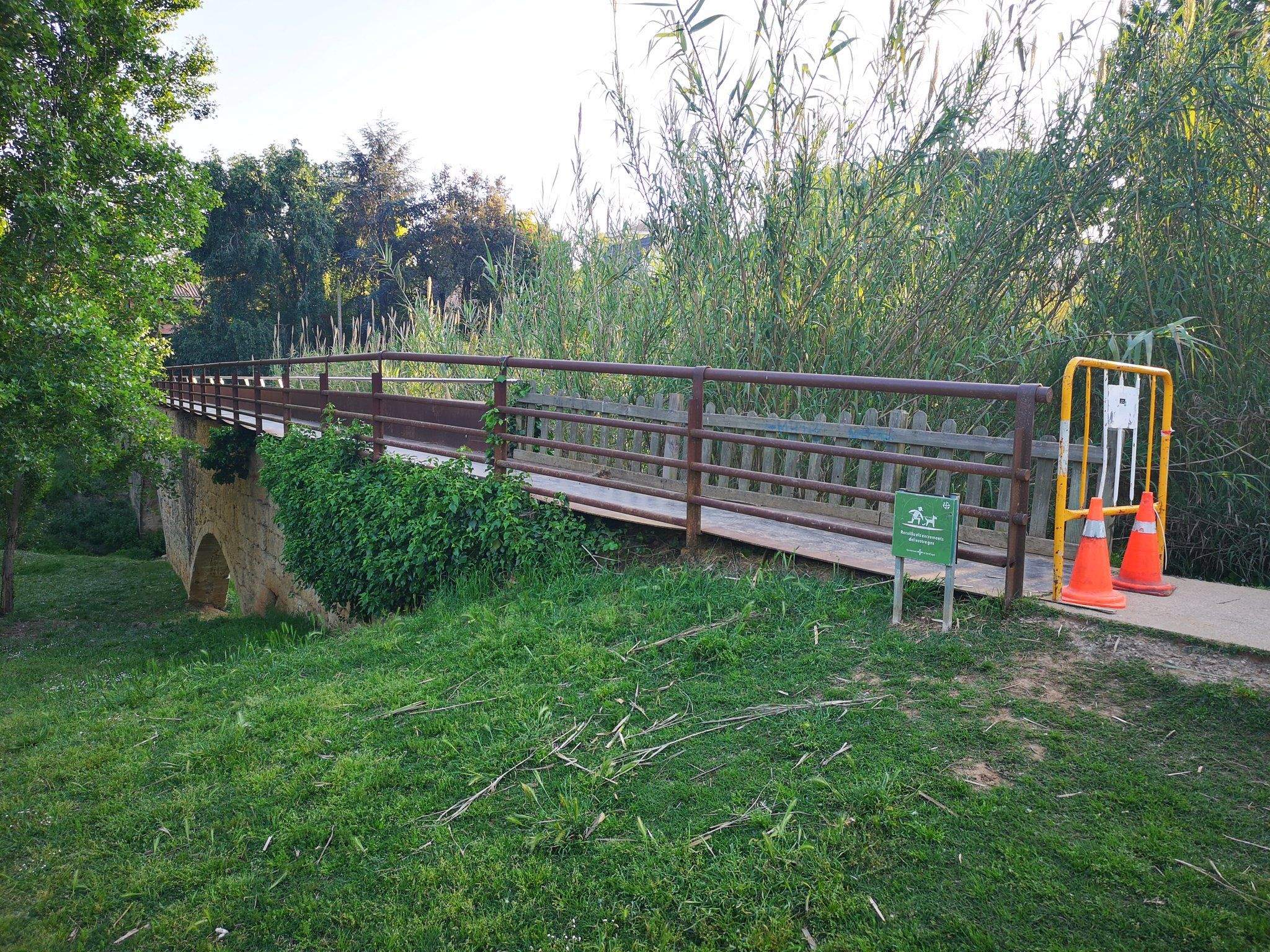 Tancat l'accés al pont de Can Vernet FOTO: Ajuntament de Sant Cugat