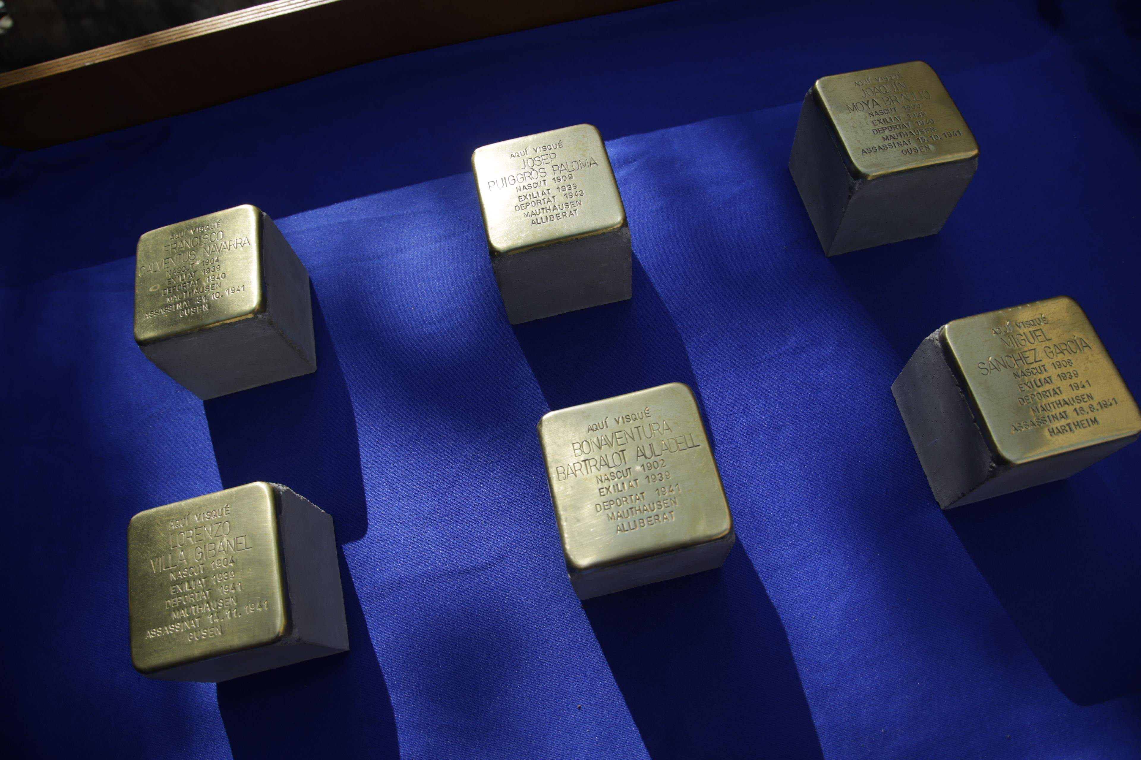 Sant Cugat ret homenatge als santcugatencs que van ser deportats a camps de concentració nazis. FOTO: Àngel Bravo