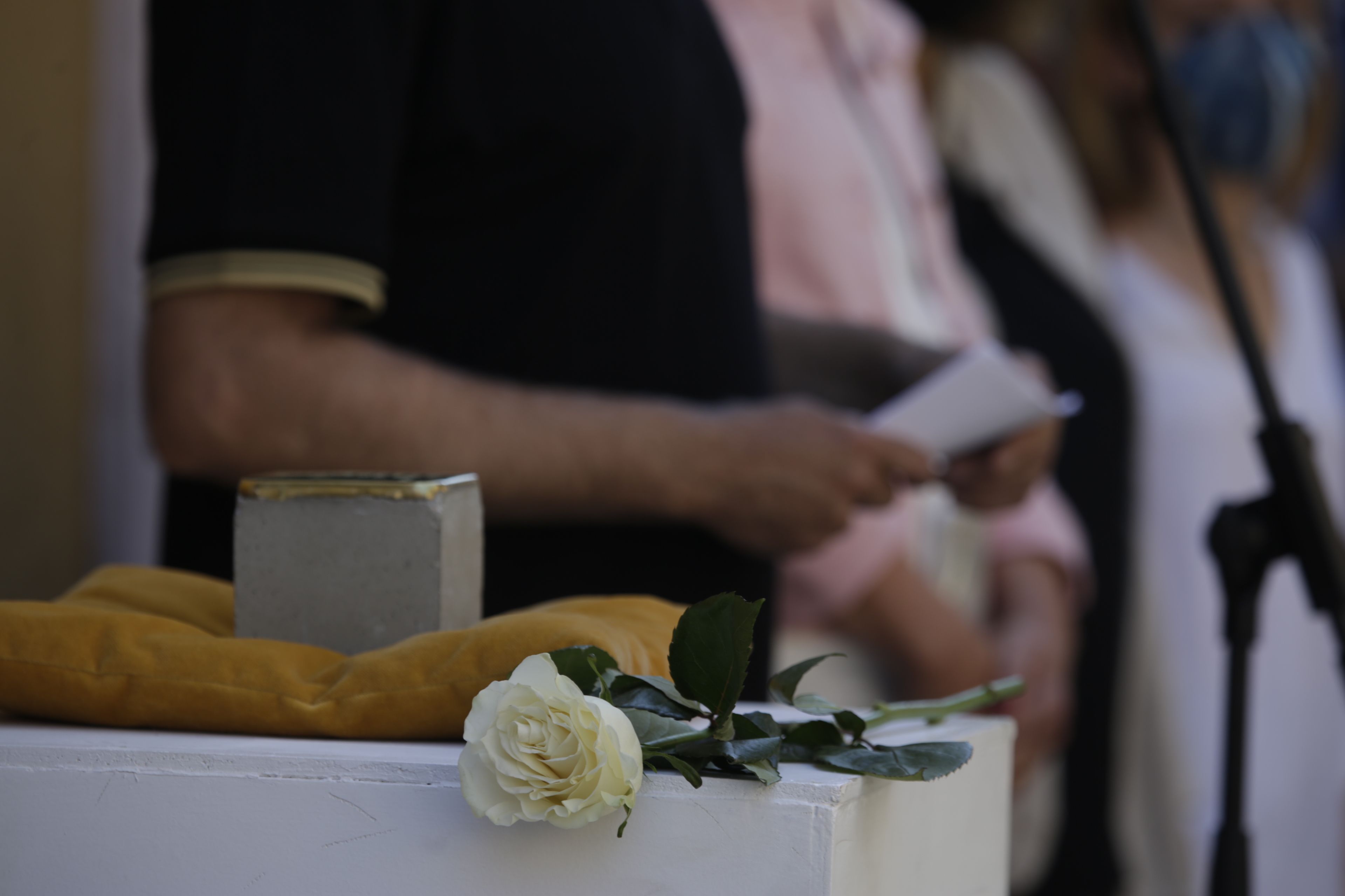 Sant Cugat ret homenatge als santcugatencs que van ser deportats a camps de concentració nazis. FOTO: Àngel Bravo
