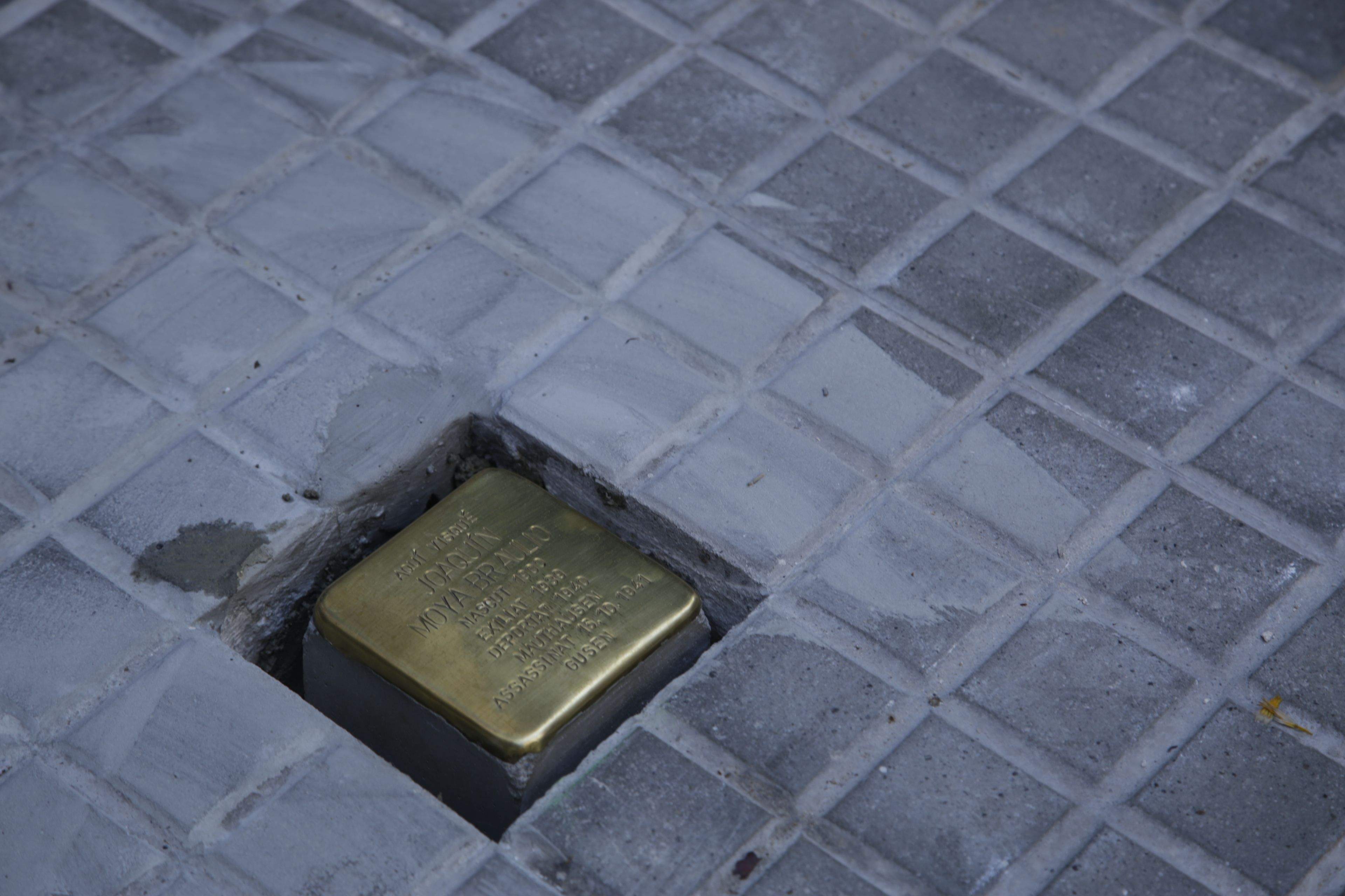 Sant Cugat ret homenatge als santcugatencs que van ser deportats a camps de concentració nazis. FOTO: Àngel Bravo