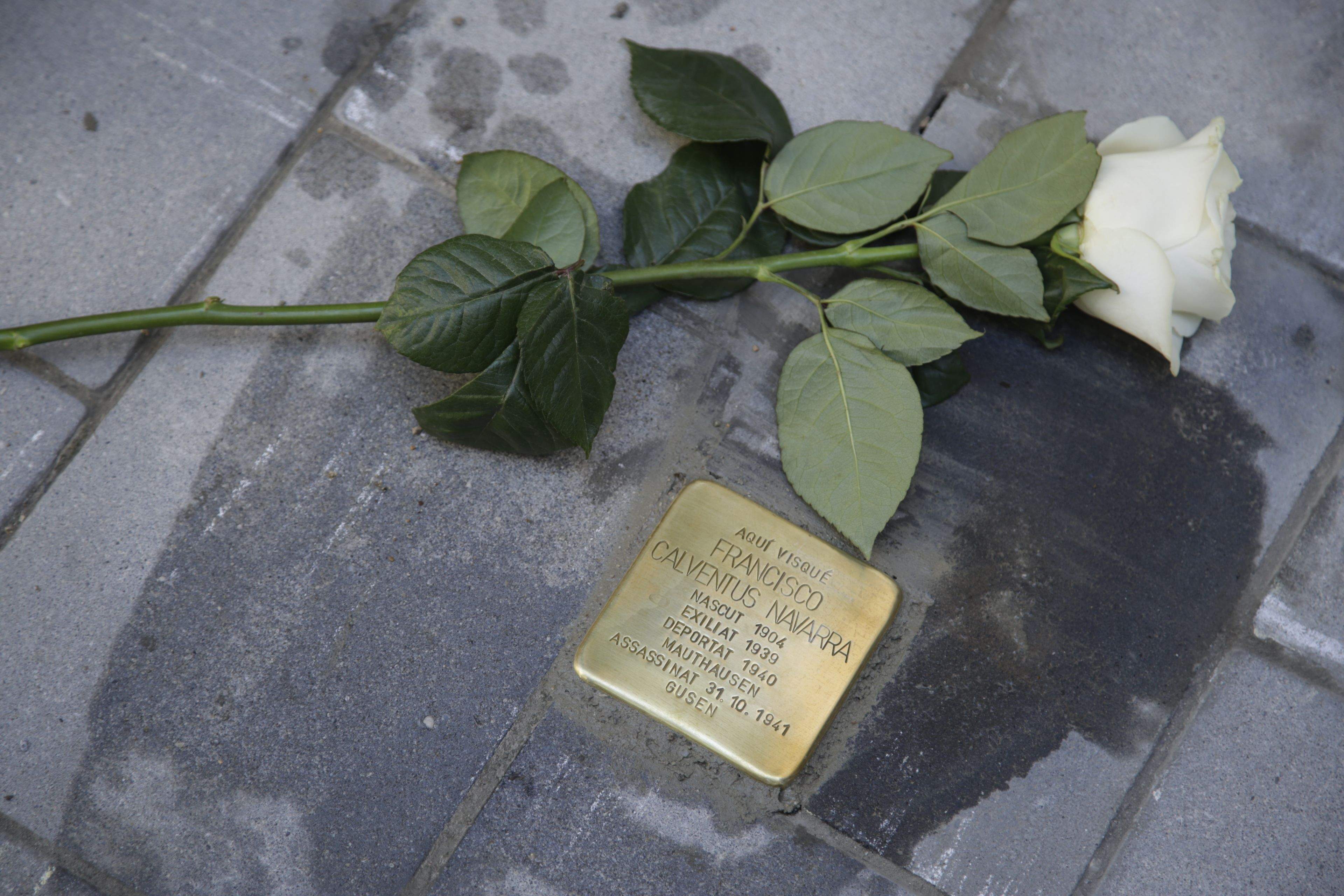 Sant Cugat ret homenatge als santcugatencs que van ser deportats a camps de concentració nazis. FOTO: Àngel Bravo