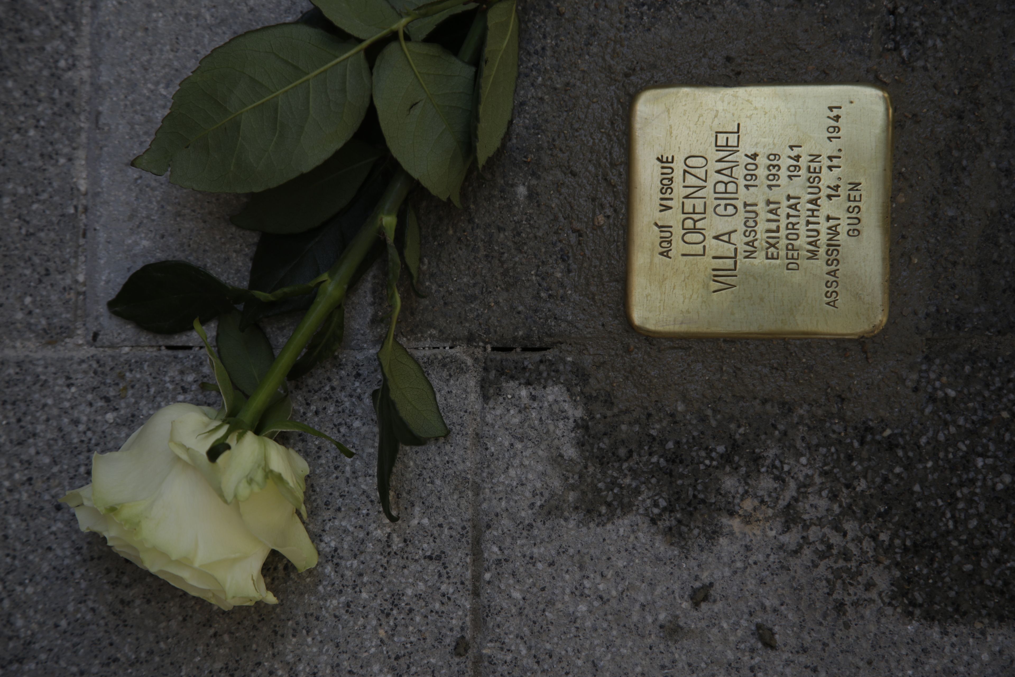 Sant Cugat ret homenatge als santcugatencs que van ser deportats a camps de concentració nazis. FOTO: Àngel Bravo