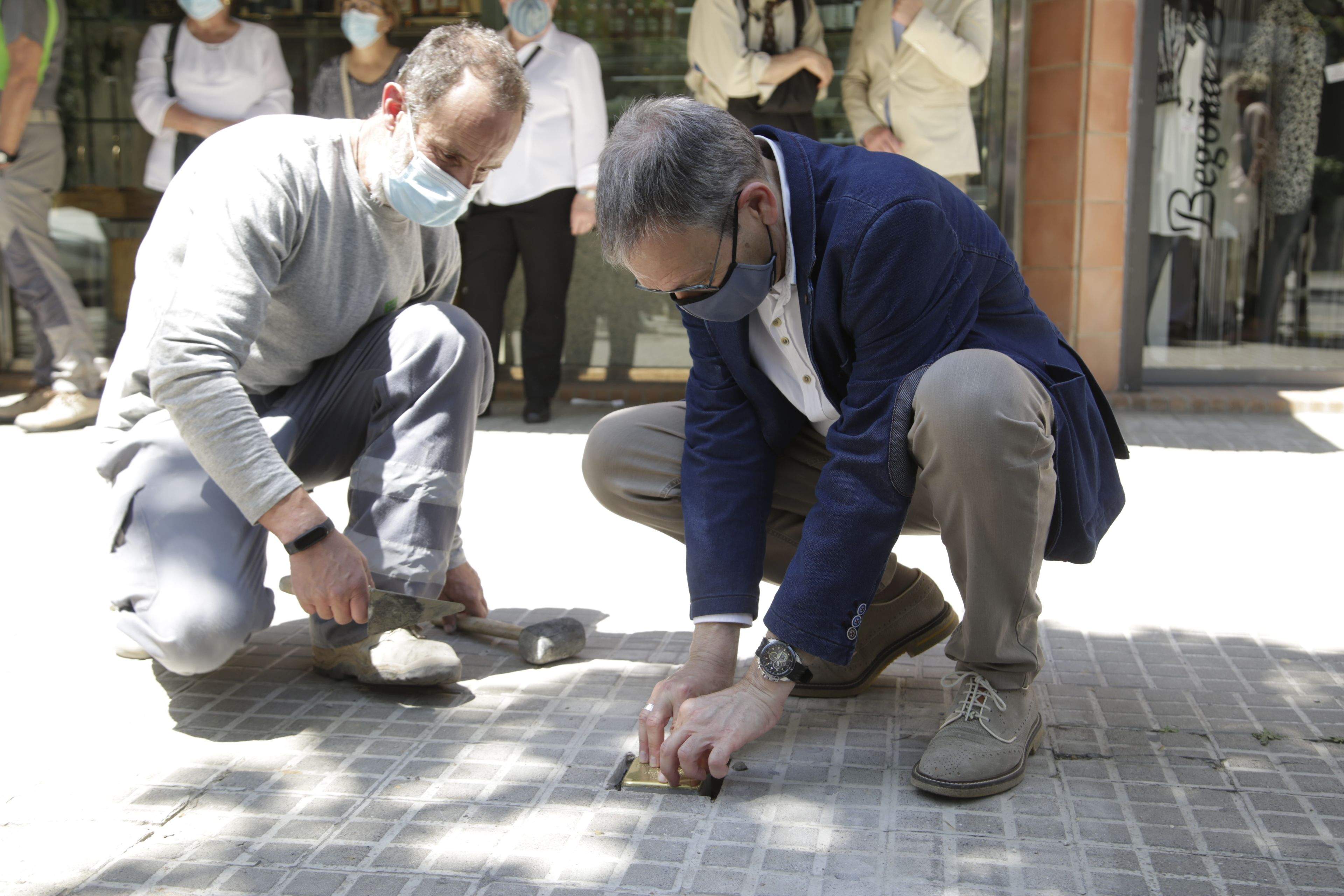 Sant Cugat ret homenatge als santcugatencs que van ser deportats a camps de concentració nazis. FOTO: Àngel Bravo
