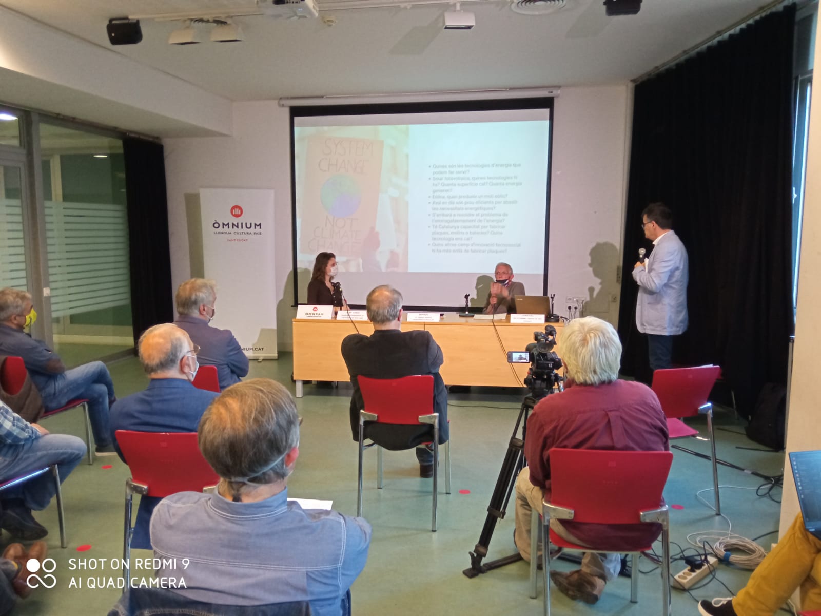 La primera de les jornades 'Fem País', d'Òmnium Sant Cugat. FOTO: Ferran Mitjà