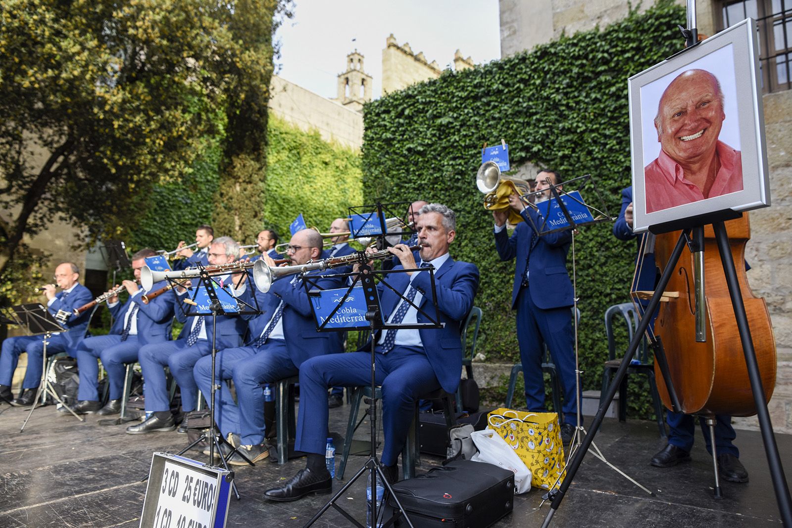 Concert de sardanes en honor a Pere Pahissa. Foto: Bernat Millet.