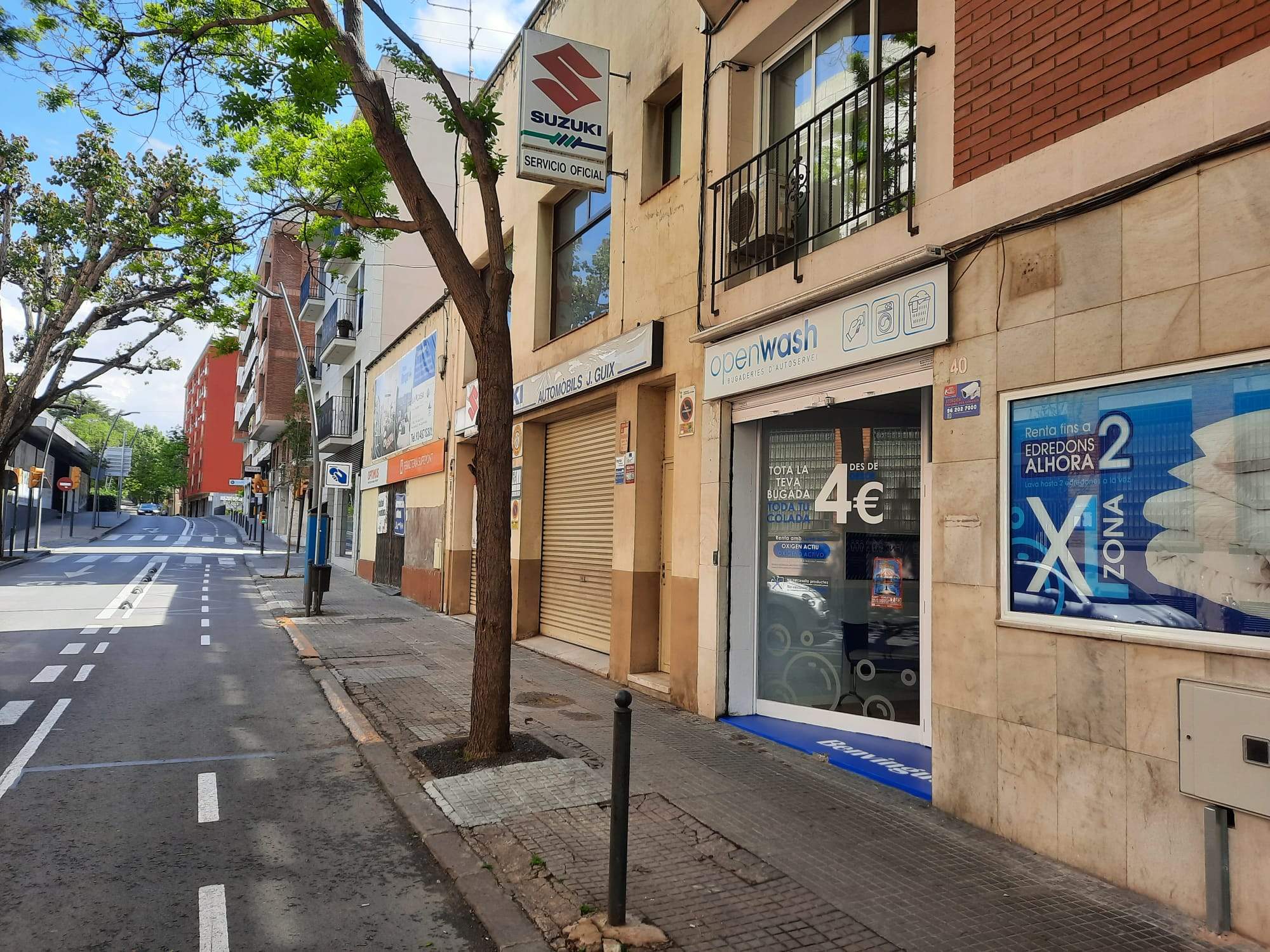 Exterior de la bugaderia Open Wash Sant Cugat. FOTO: Cedida