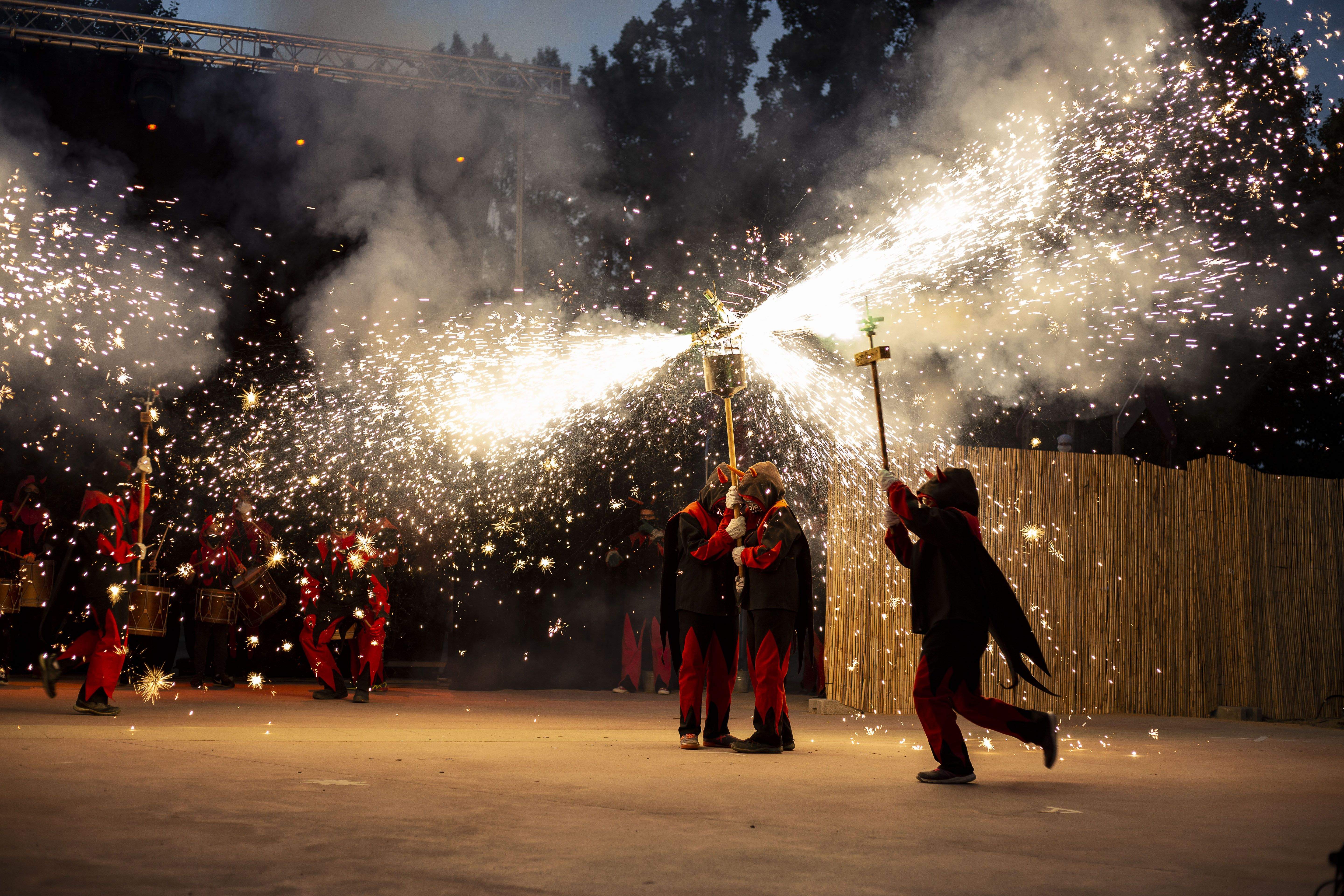 Els Diables han sortit al carrer amb la Trobada de Bèsties. FOTO: Àngel Bravo