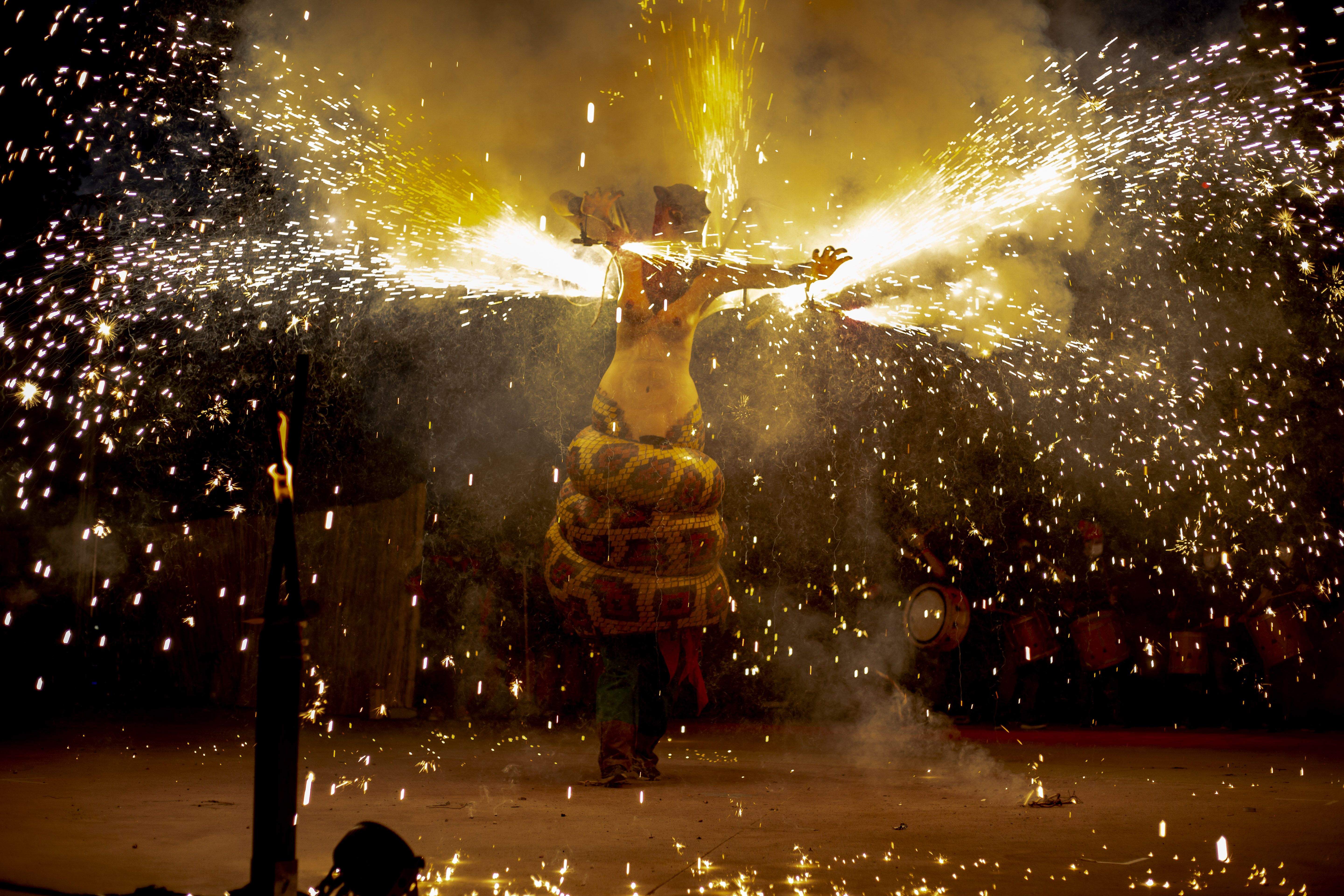 Els Diables han sortit al carrer amb la Trobada de Bèsties. FOTO: Àngel Bravo