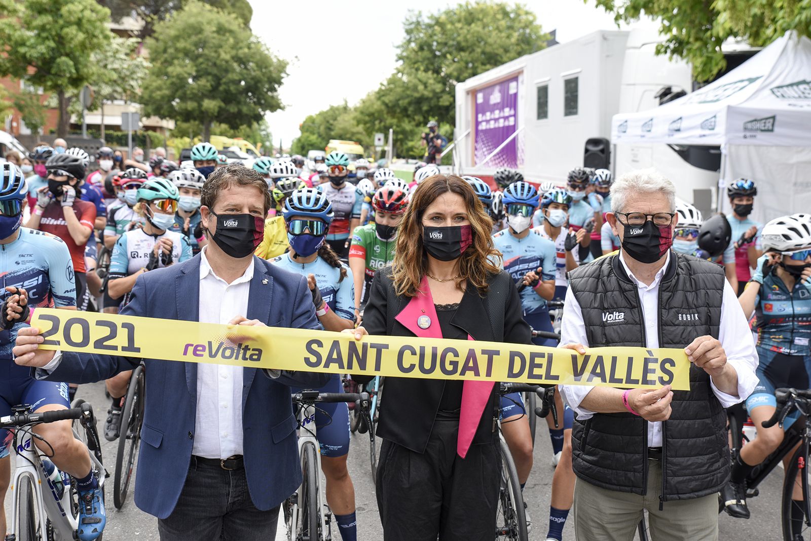 Sortida de la reVolta. Foto: Bernat Millet.