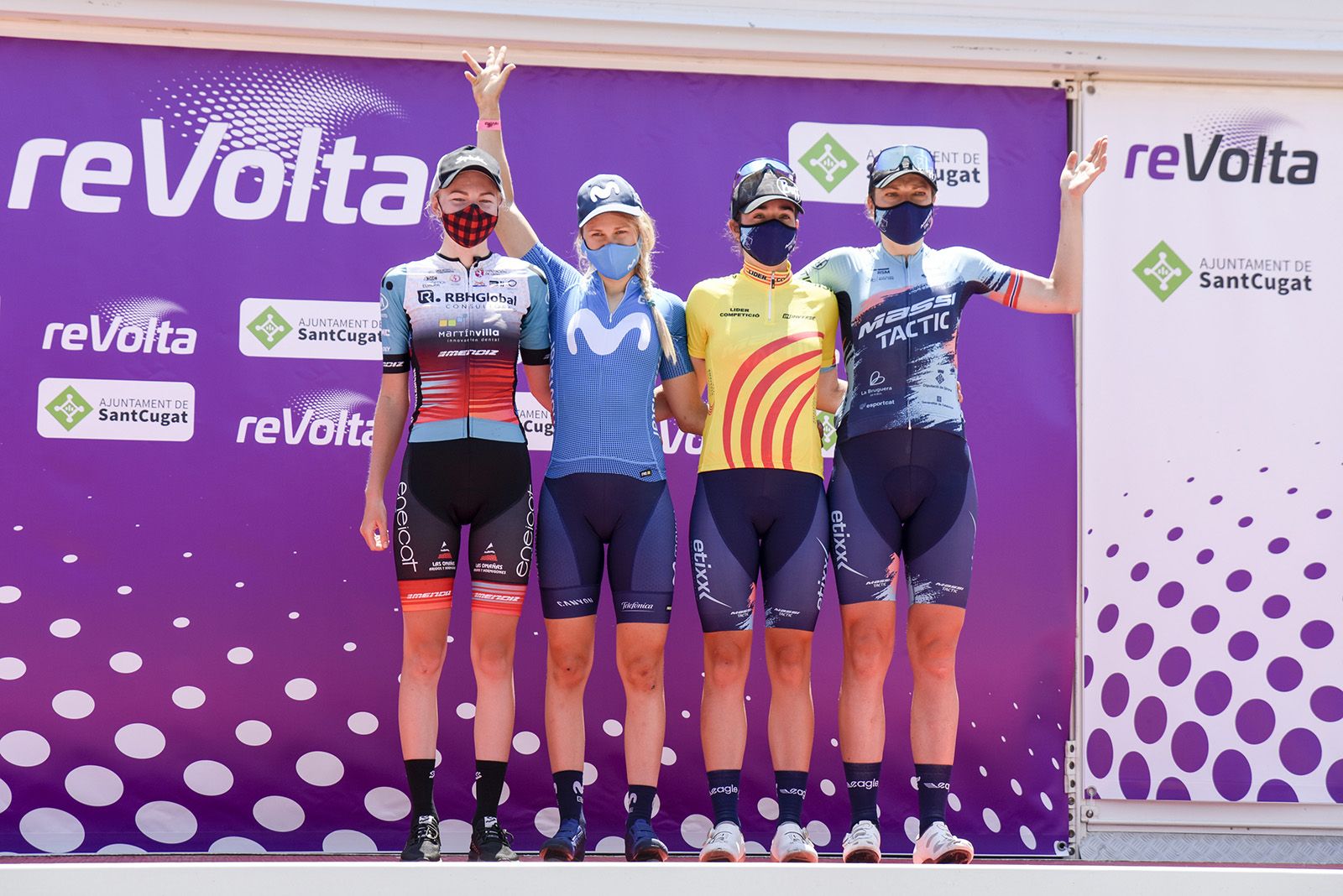 Entrega de premis de la reVolta. Foto: Bernat Millet.