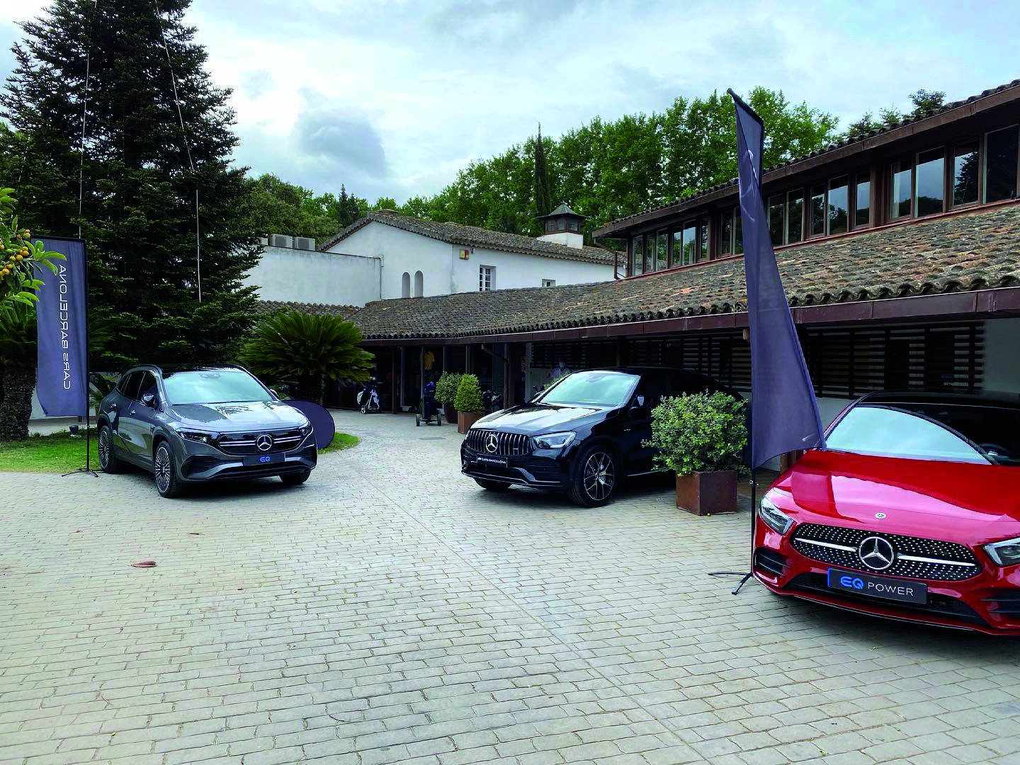 Cars Barcelona va presentar els nous vehicles 100% elèctric de Mercedes-Benz EQA amb 495 km d'autonomia al Golf Sant Cugat FOTO: Cedida