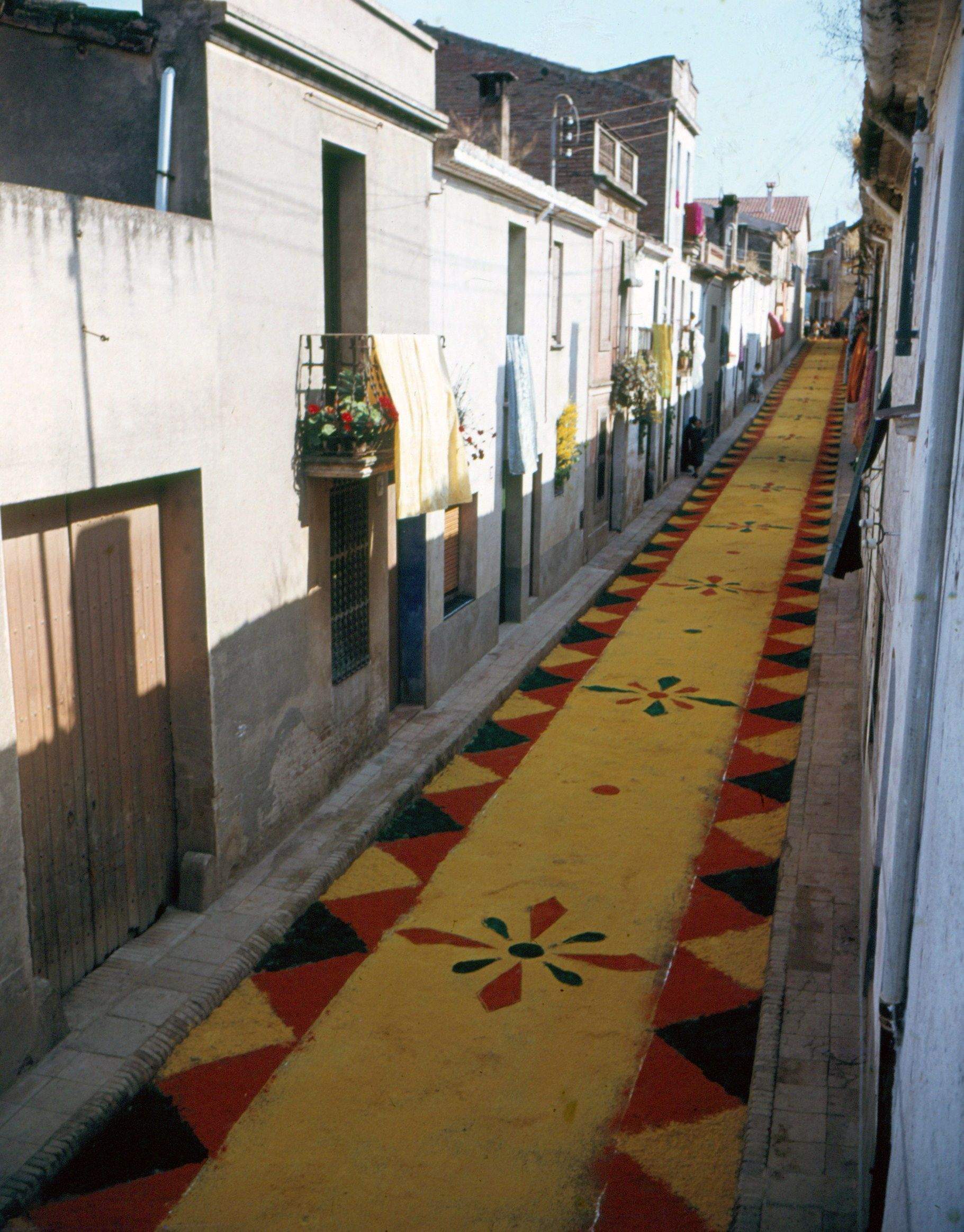 Corpus del 1954 al carrer de Sabadell. FOTO: Octavi Galceran