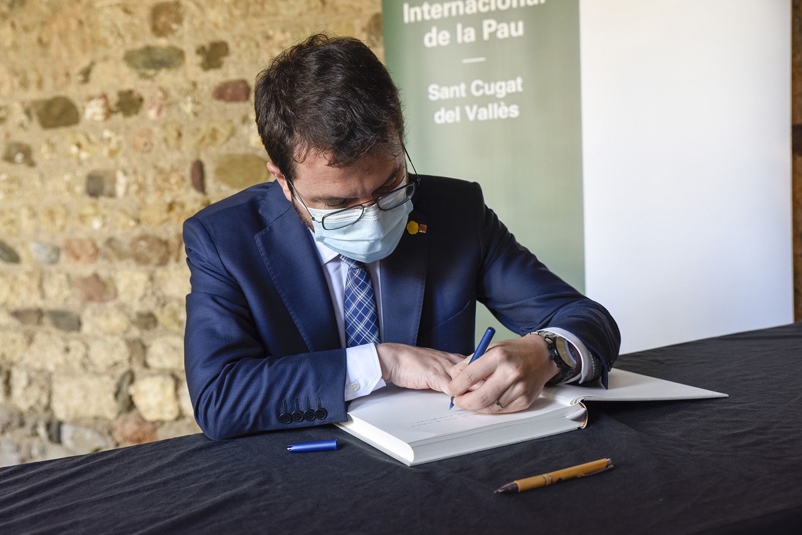 Record a Arcadi Oliveres. Foto: Bernat Millet.