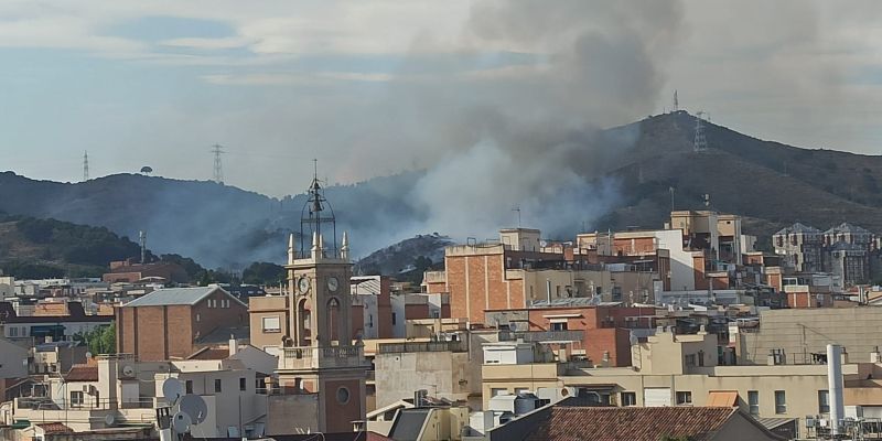Imatge de l'incendi a Collserola. FOTO: Cedida