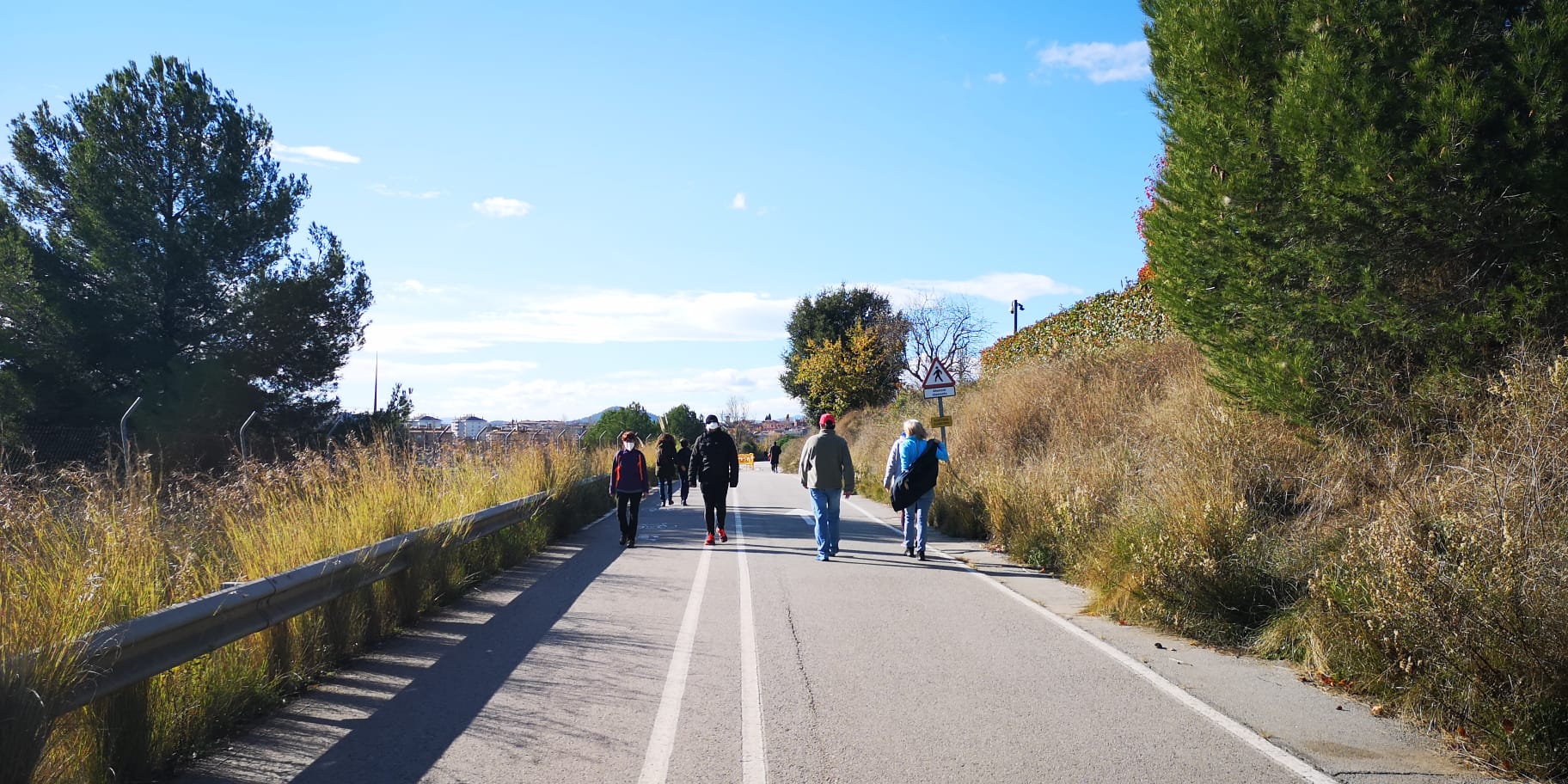 El camí de Sabadell, paral·lel a la via de la Renfe FOTO: Ajuntament Sant Cugat
