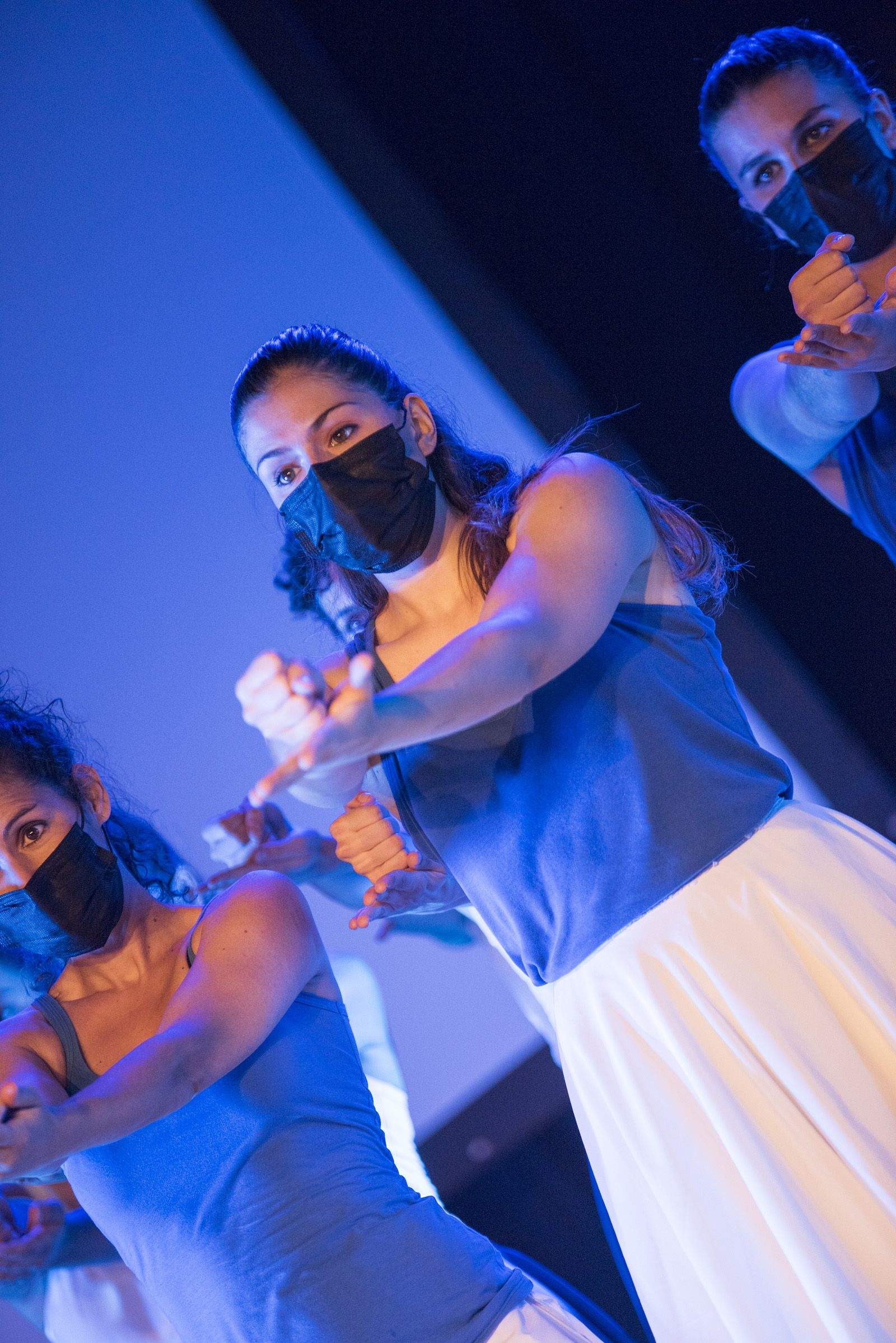 "Seguim ballant" actuació del Cos de dansa Esbart Sant Cugat. Foto: Bernat Millet.