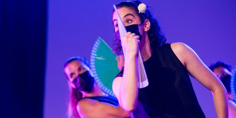 Espectacle 'Seguim Ballant', de l'Esbart Sant Cugat. FOTO: Bernat Millet