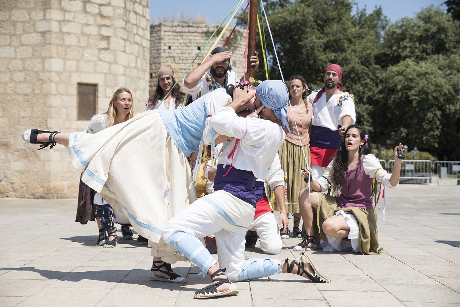 Ball de caparrots i mostra d'entremesos. Foto: Bernat Millet.