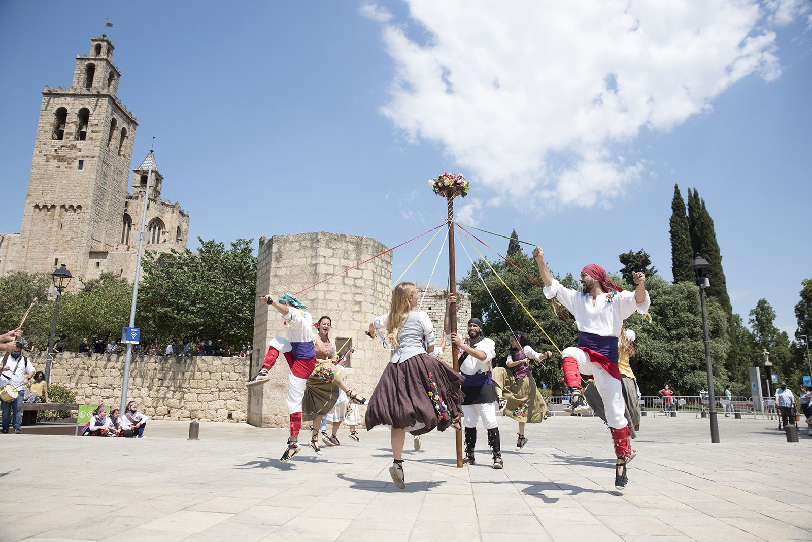 Ball de caparrots i mostra d'entremesos. Foto: Bernat Millet.