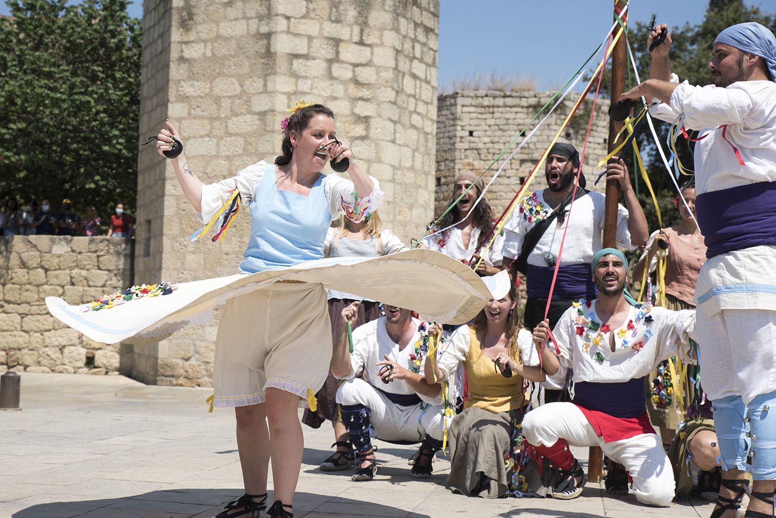Ball de caparrots i mostra d'entremesos. Foto: Bernat Millet.