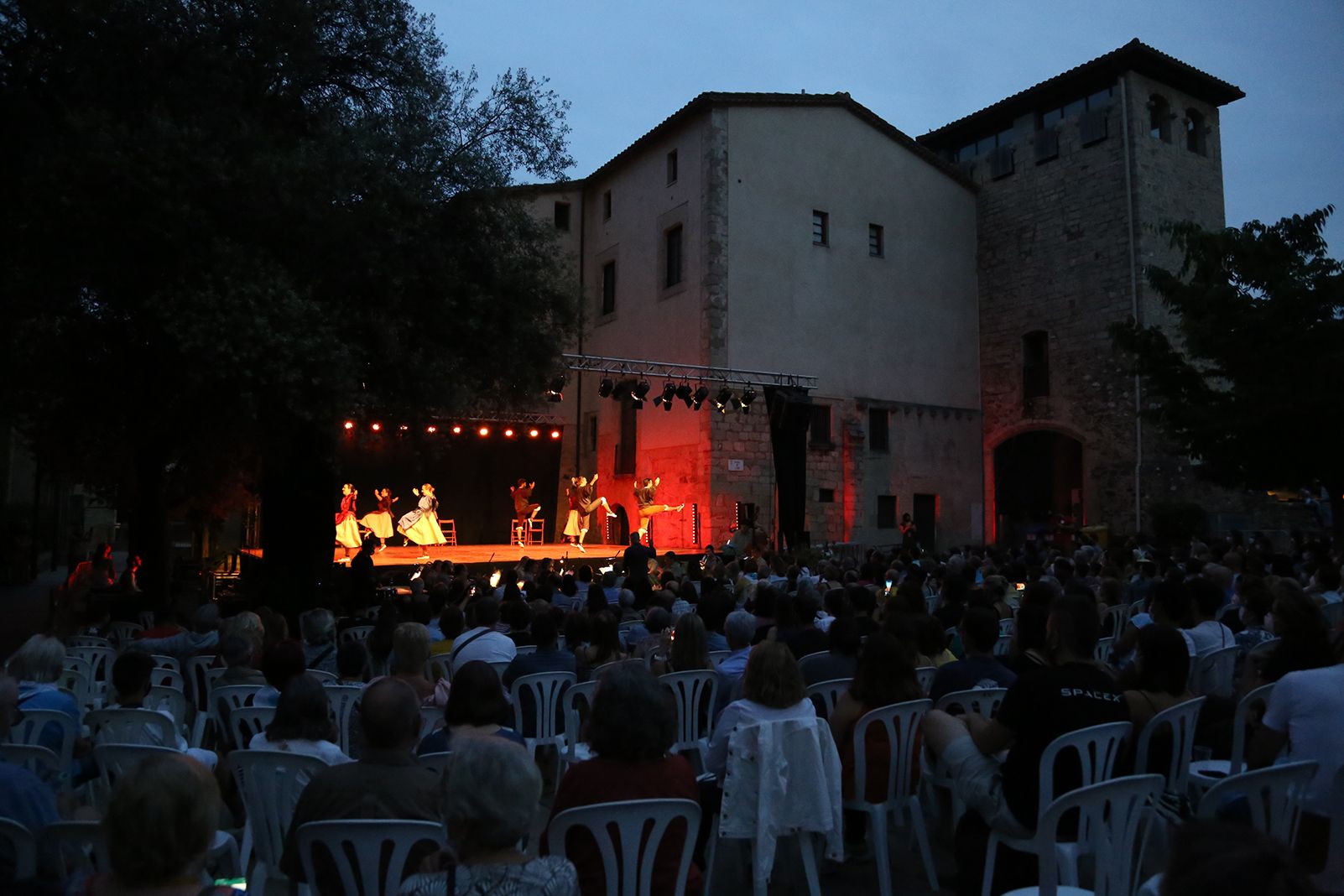 Espectacle "Temps de dansa" del Grup Mediterrània. Foto: Anna Bassa
