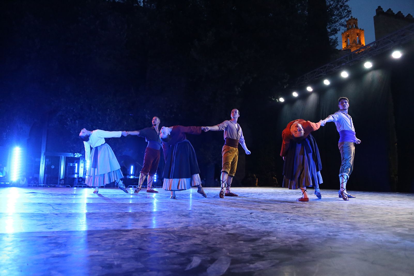 Espectacle "Temps de dansa" del Grup Mediterrània. Foto: Anna Bassa