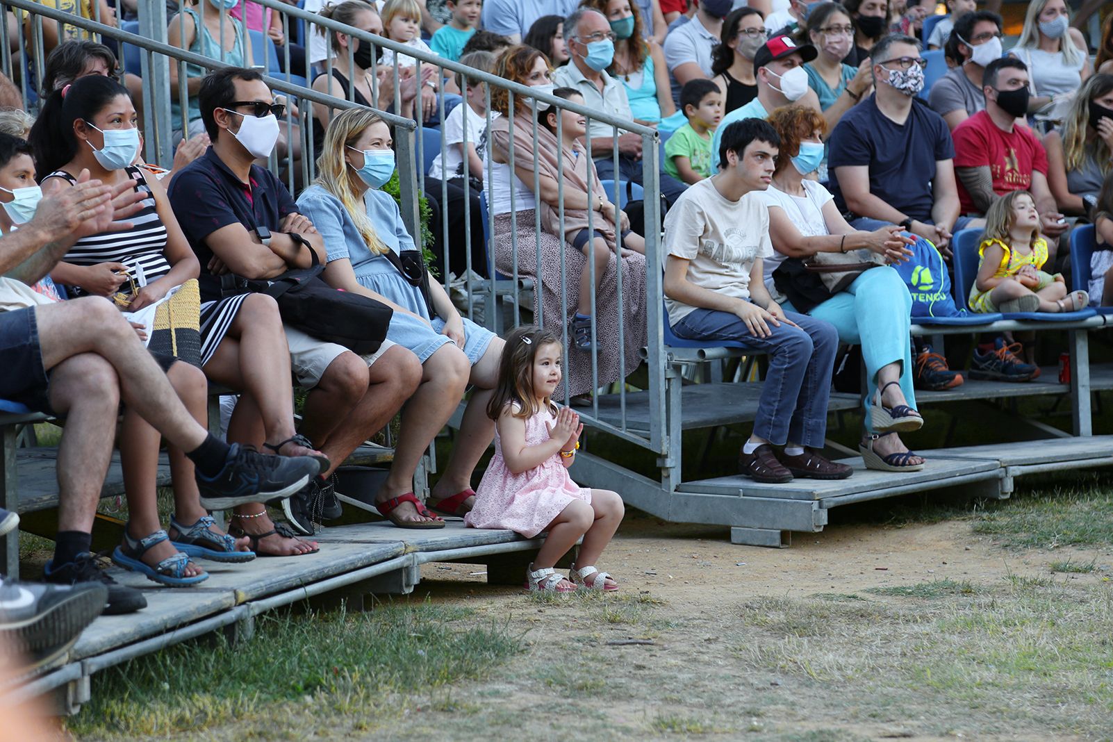 Espectacle del Circ Vermut. Foto: Anna Bassa